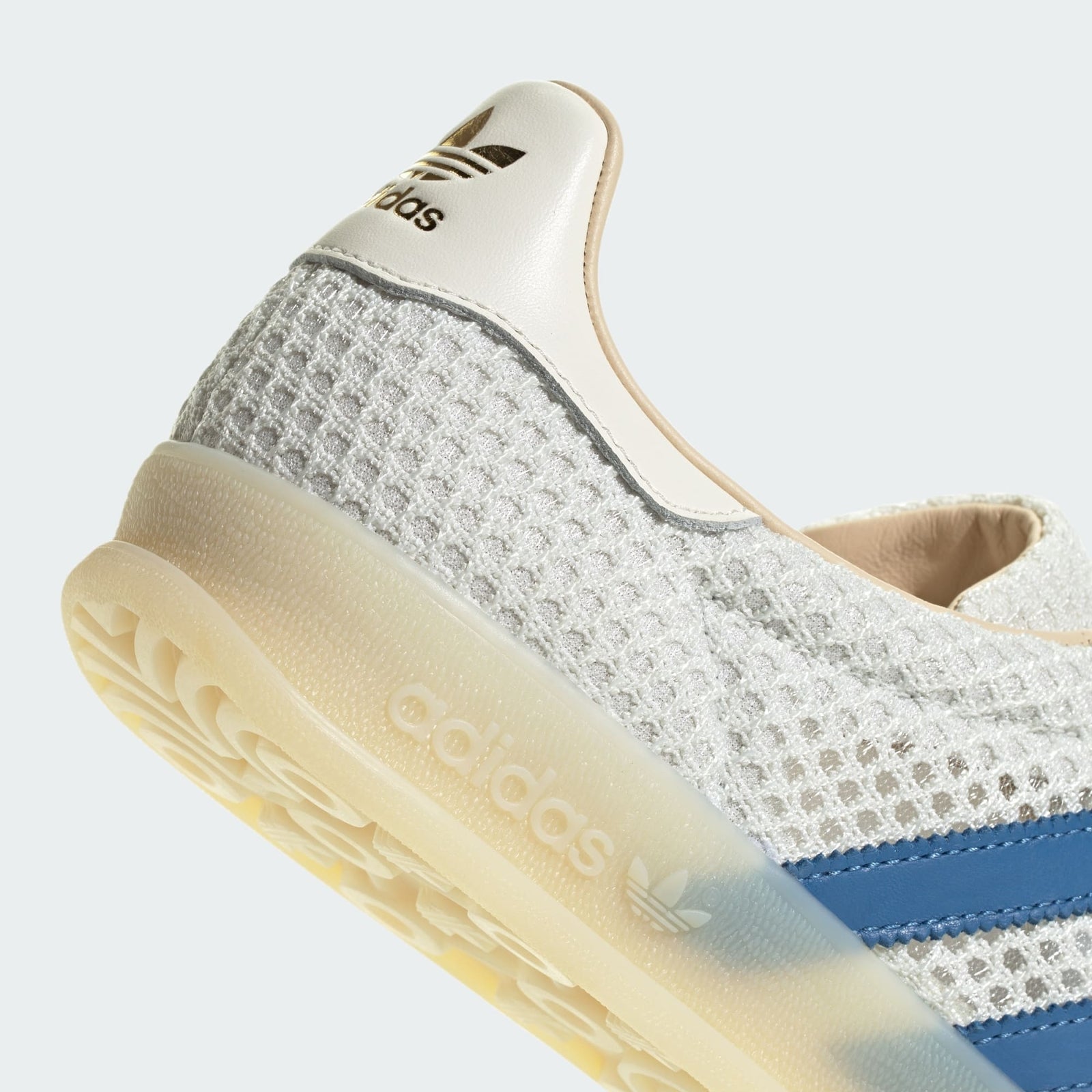 JH5419 adidas Originals Gazelle Indoor Off White Focus Blue Warm Vanilla (Men's)
