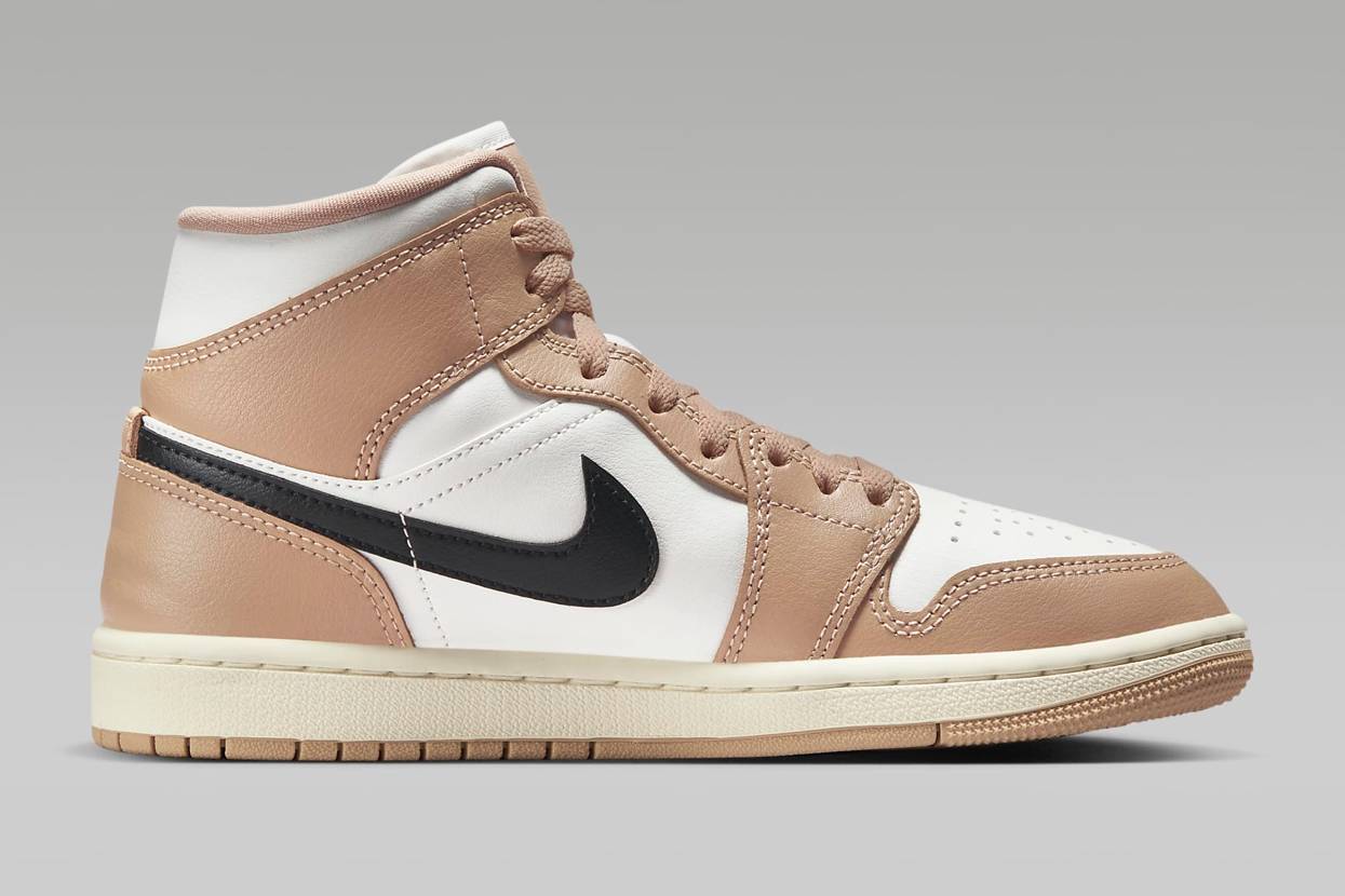 BQ6472-103 Nike Air Jordan 1 Mid Desert (Women's)
