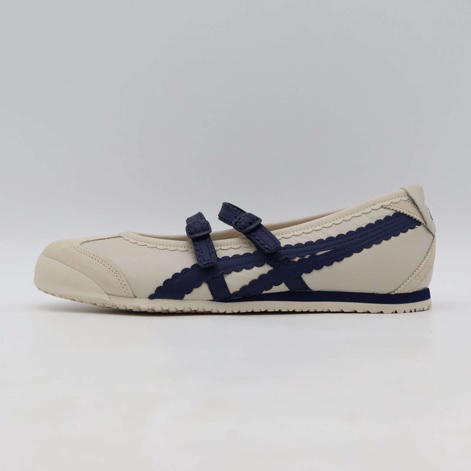 1182A678-200 Onitsuka Tiger Mexico 66 TGRS Birch Peacoat (Women's)
