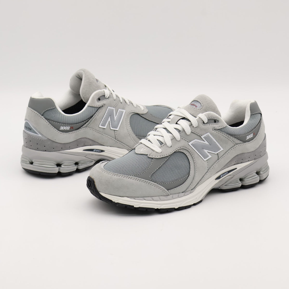M2002RXJ New Balance 2002R GORE-TEX Concrete (Men's)