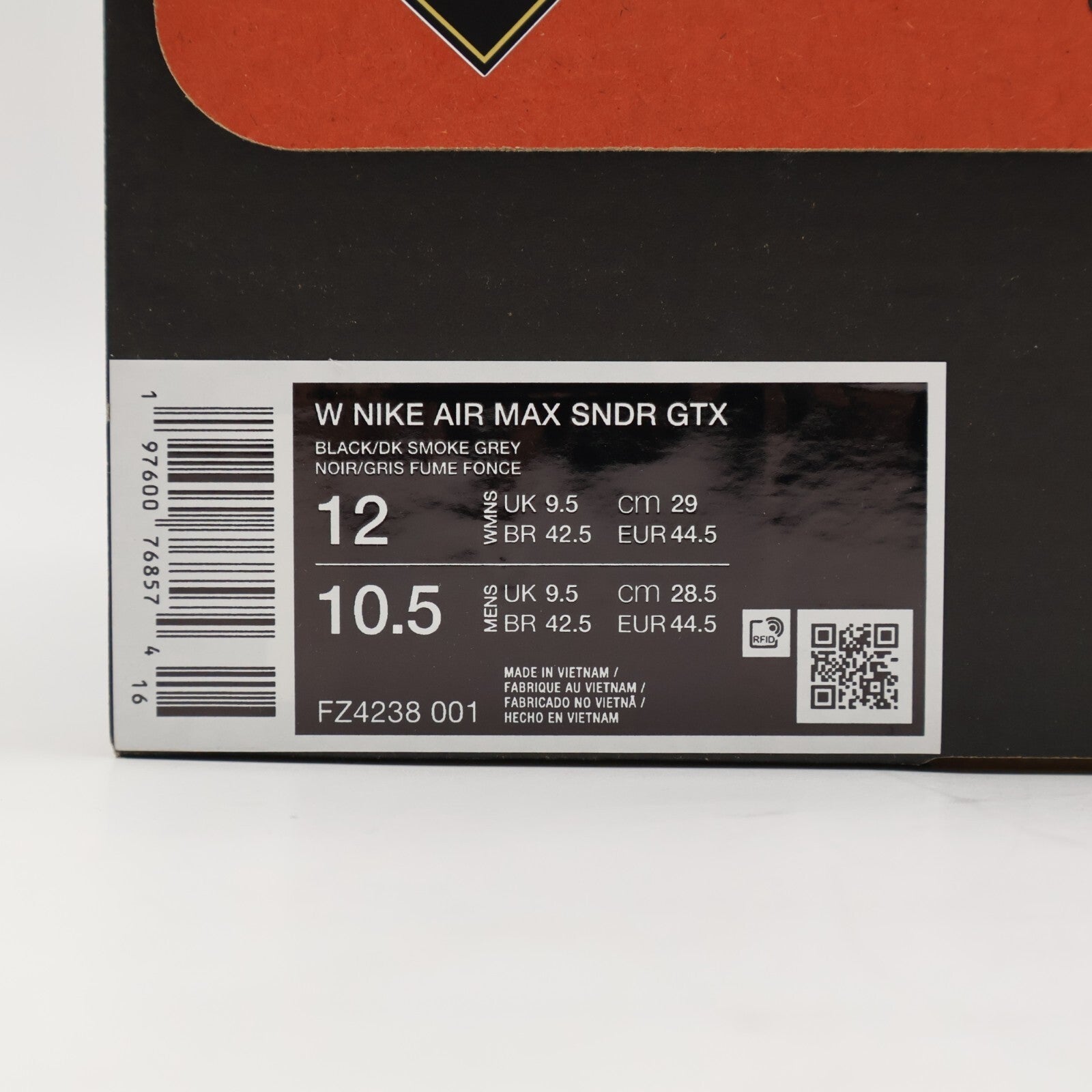 FZ4238-001 Nike Air Max SNDR GORE-TEX Black Dark Smoke Grey (Women's)