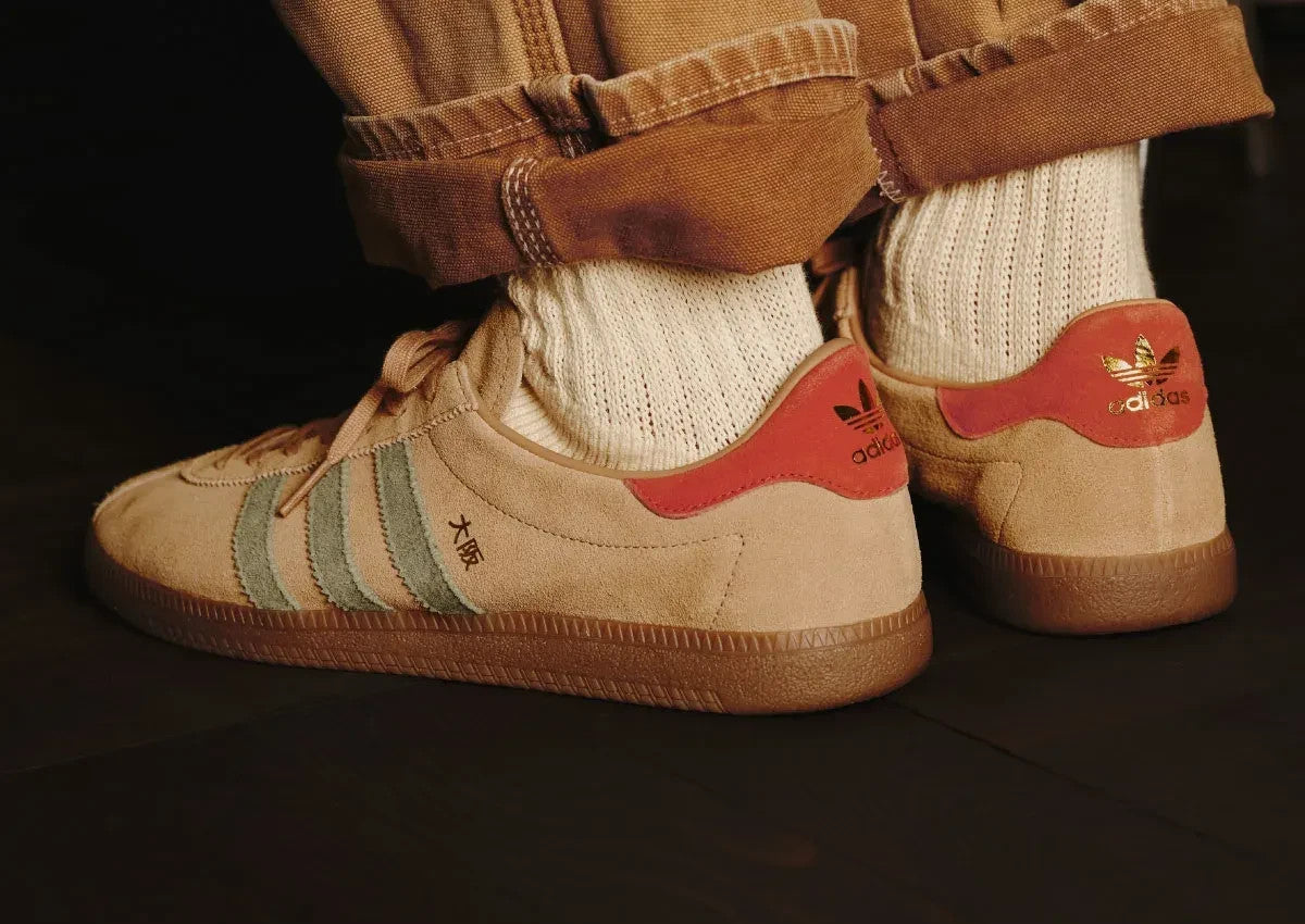 KK0437 Adidas Osaka (Billy's Exclusive) (Men's)