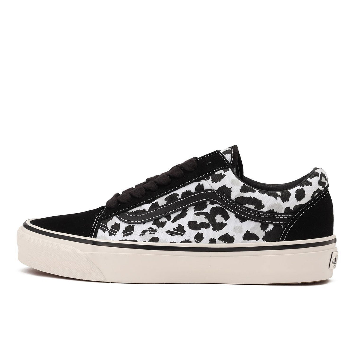 VN000D56BA2 Vans Premium Old Skool Leopard Black White (Men's)