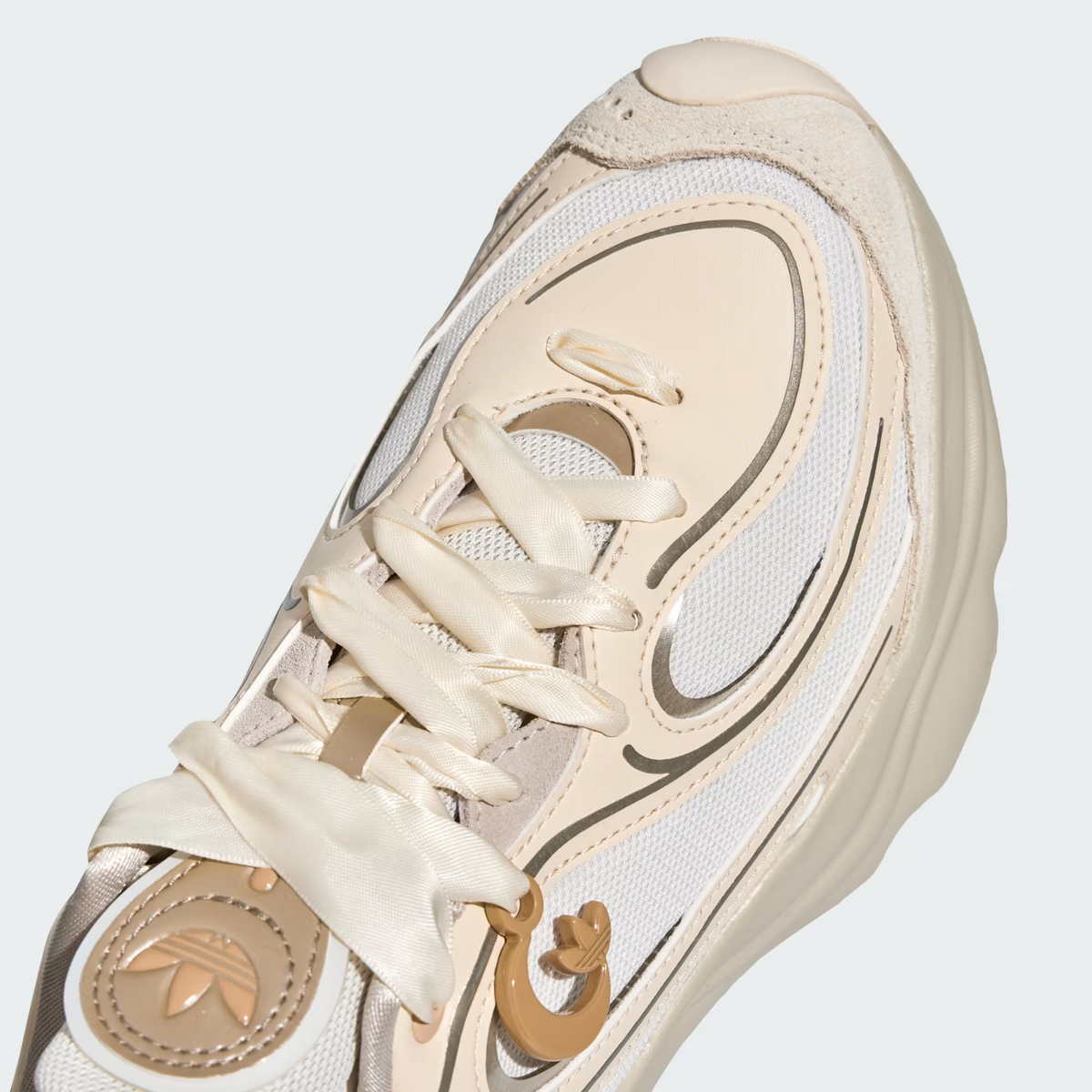 LA3790 adidas Ozvenuz (Men's)