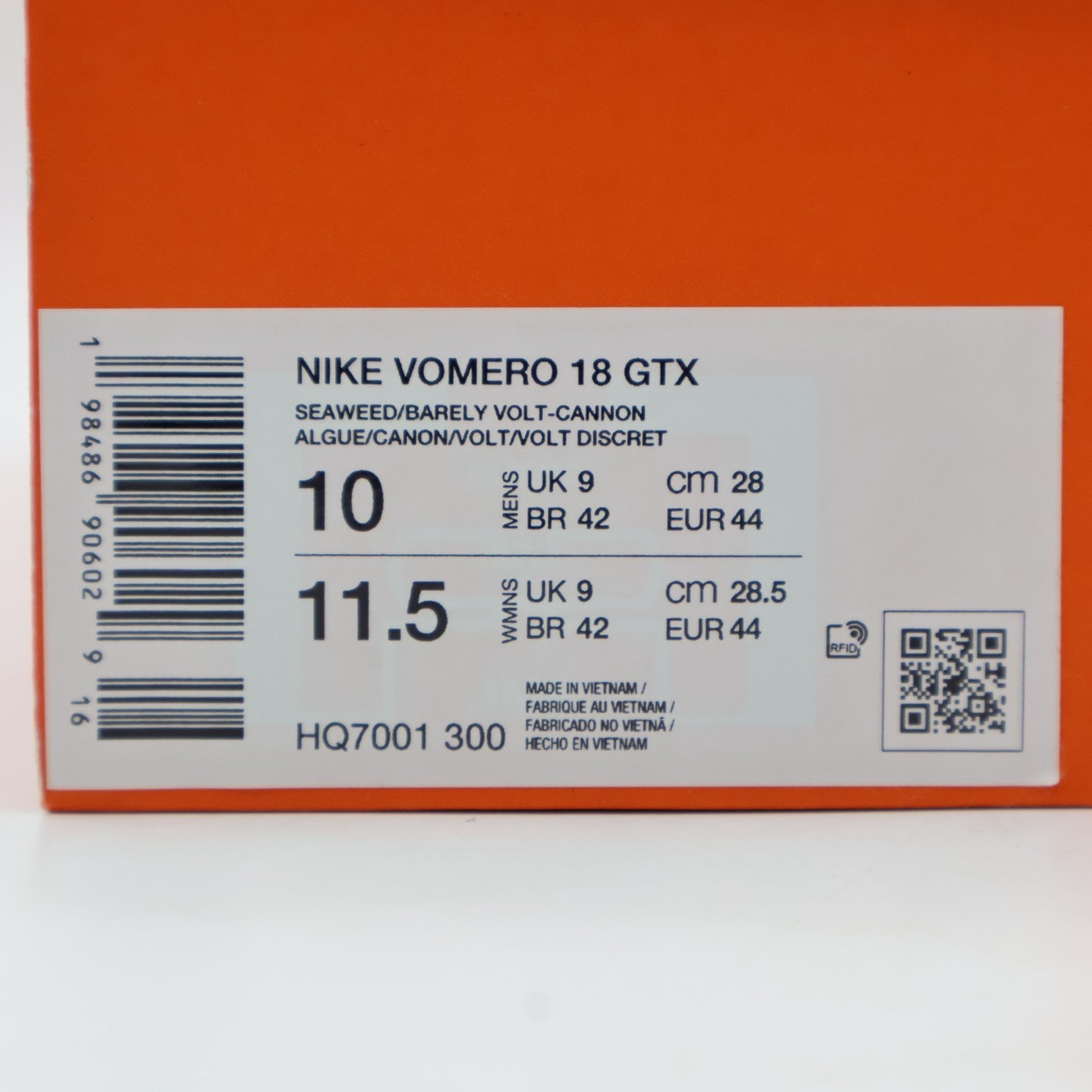 HQ7001-300 Nike Vomero 18 GORE-TEX Seaweed Cannon Volt Barely Volt (Men's)