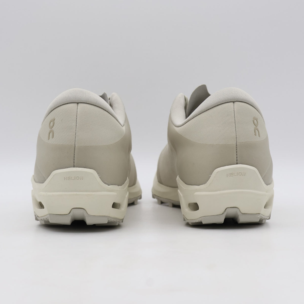3ME30652971 POST ARCHIVE FACTION On Cloudventure Peak PAF Ice Moon (Men's)