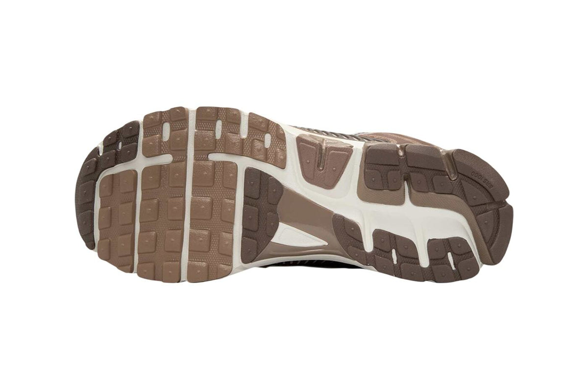 HF1553-004 Nike Zoom Vomero 5 College Grey Sail Mink Brown Light Orewood (Men's)