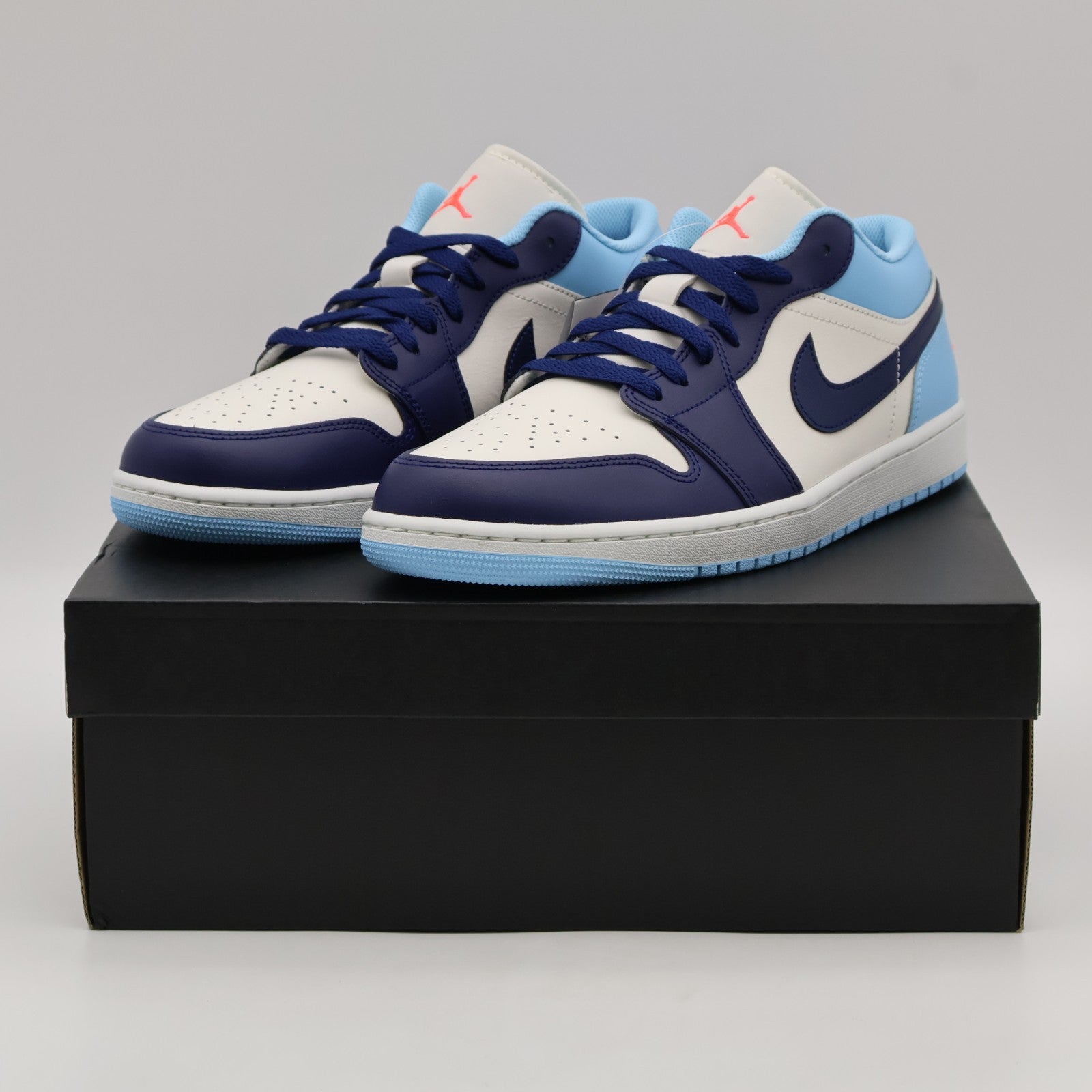 553558-149 Nike Air Jordan 1 Low Blue Chill (Men's)