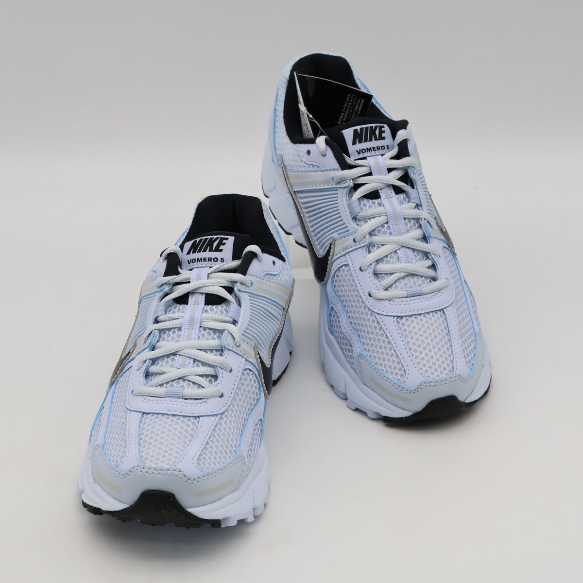 FJ2028-401 Nike Zoom Vomero 5 Blue Tint Platinum Tint Metallic  (Women's)
