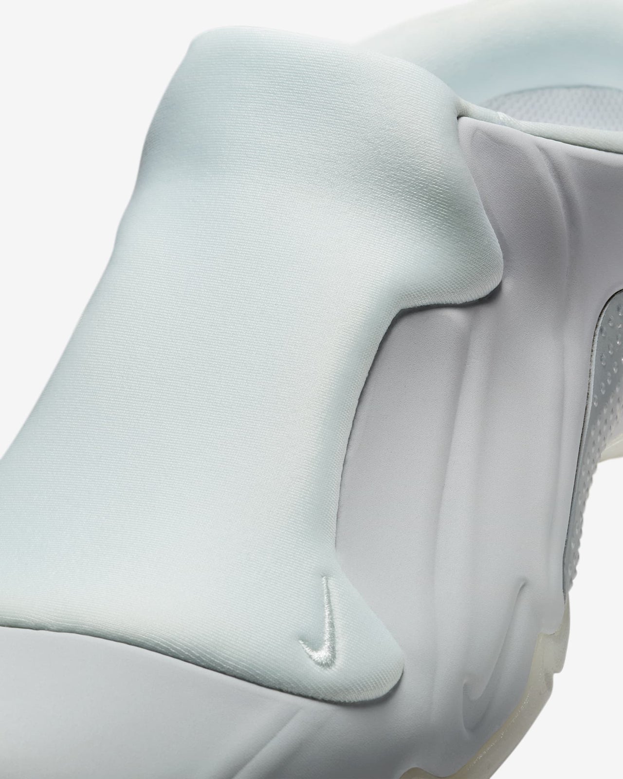 HJ4478-100 Nike Clogposite Photon Dust Summit White (Men's)