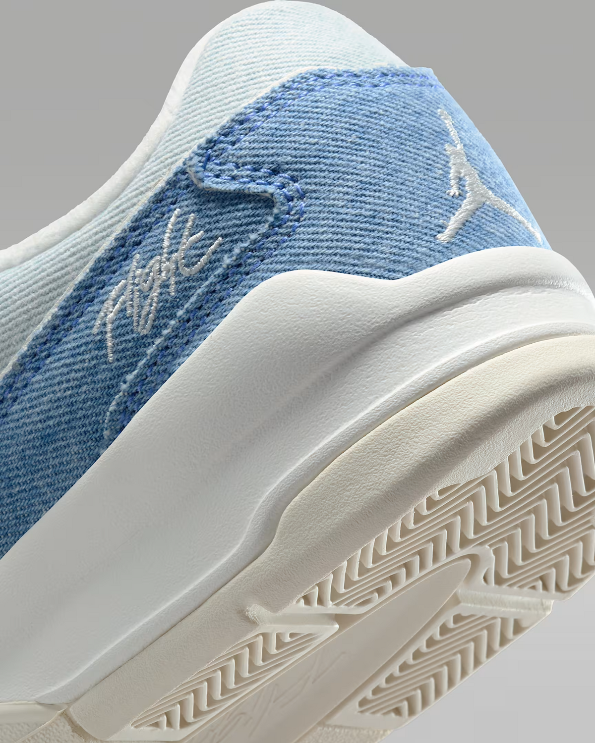 IB4414-100 Nike  Jordan Flight Court SE Sail Worn Blue Gum Light Brown (Women's)