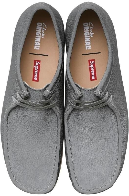 SNDN-SNKR-10275 Supreme Ã Clarks Reflective Wallabee Silver (Men's)