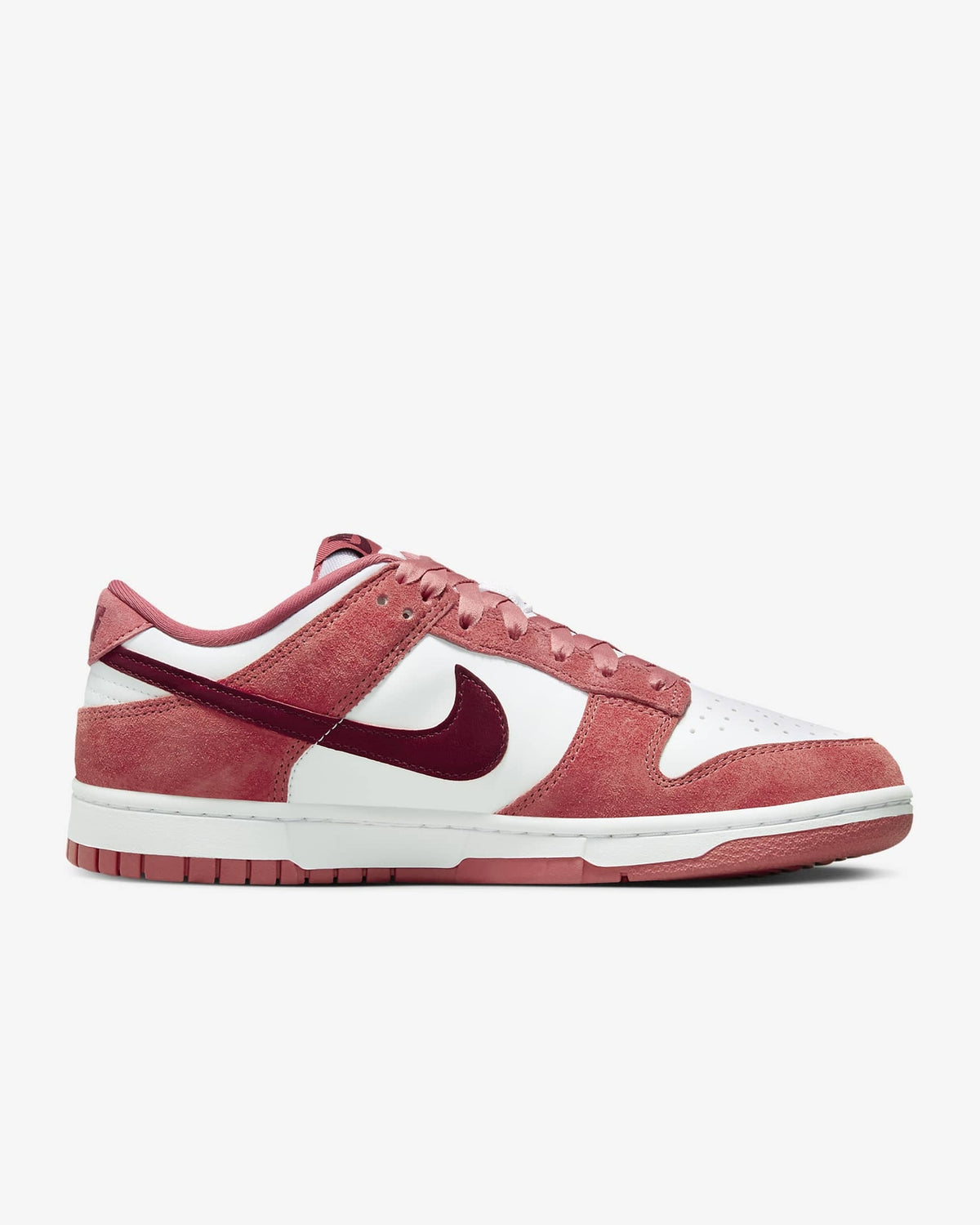 FQ7056-100 Nike Dunk Low Valentineâs Day (Women's)