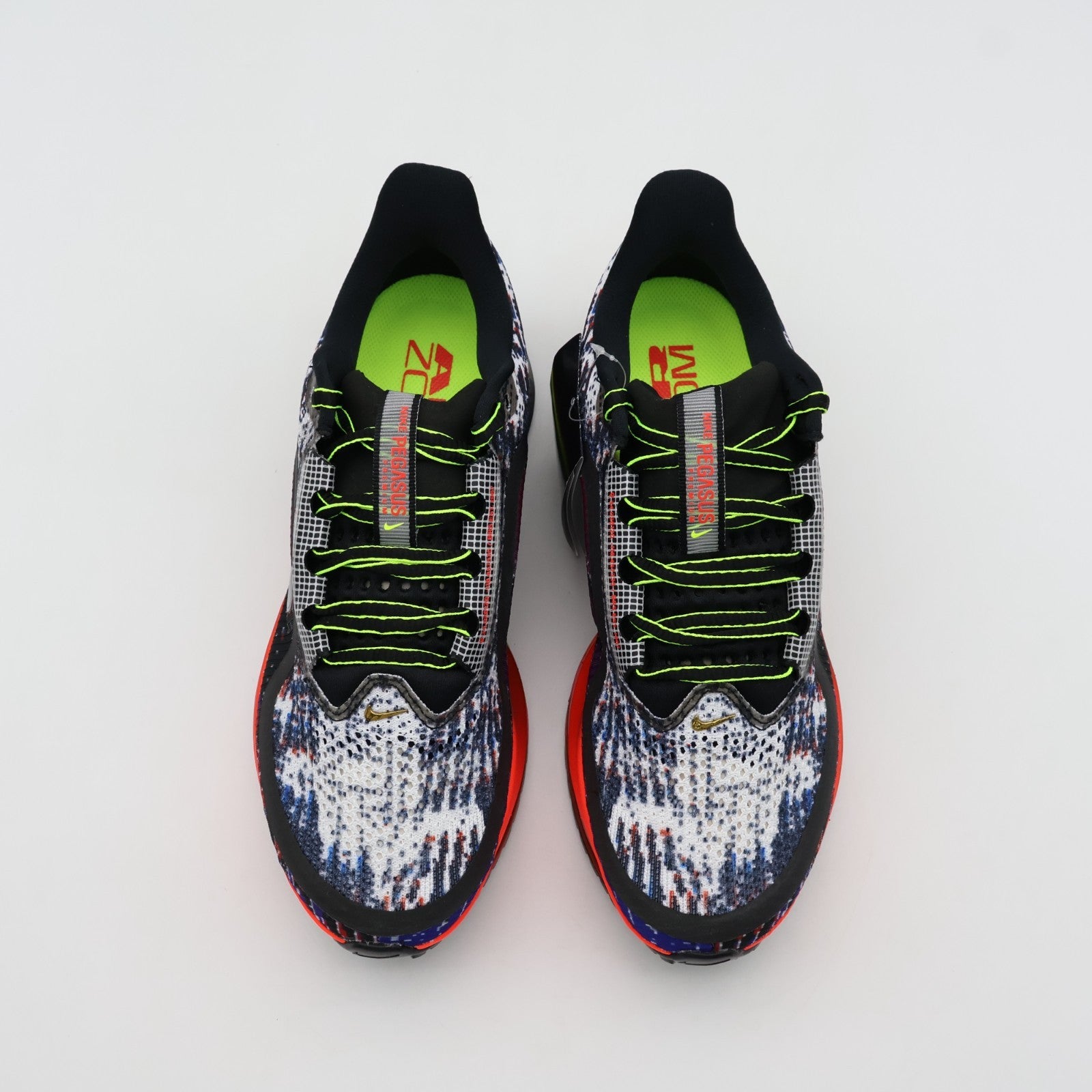 IM6778-902 Nike Pegasus PRM Multi Pixel (Men's)