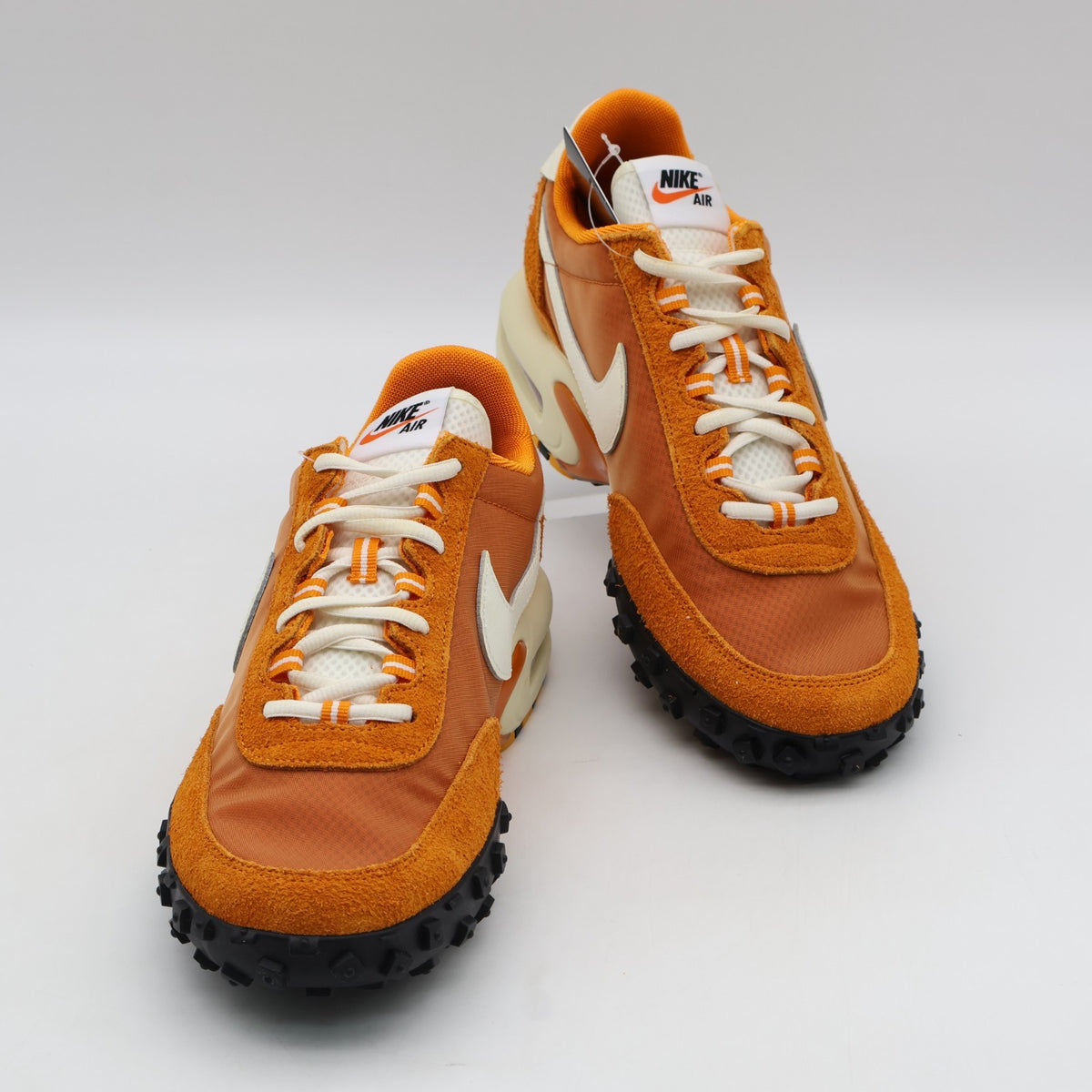 IB3656-800 Nike Air Max Waffle Bright Ceramic Sail (Men's)