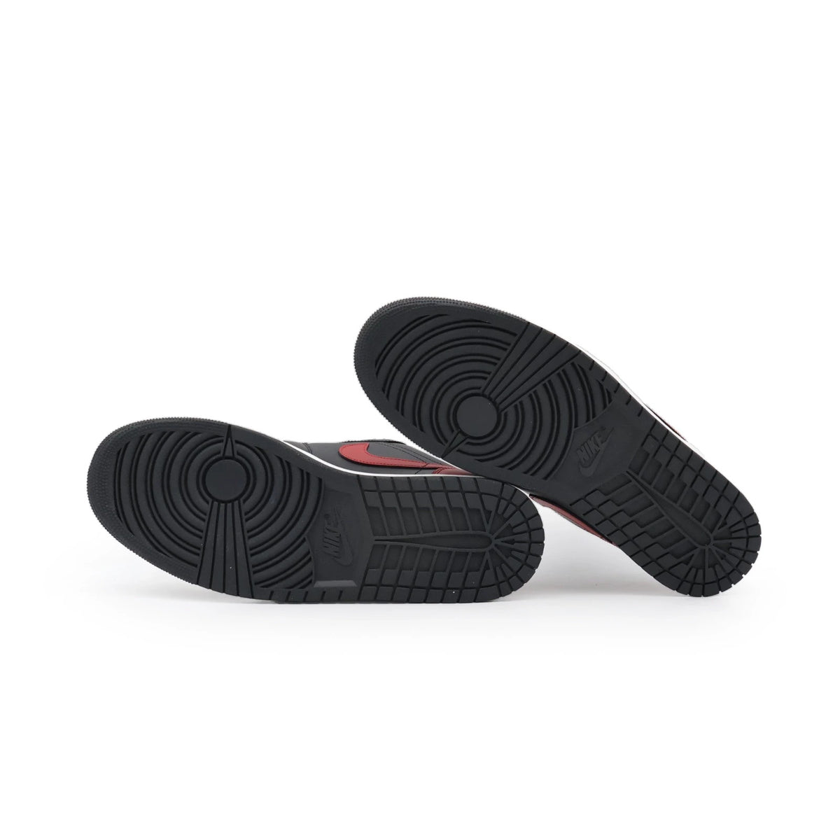 553558-067 Nike Air Jordan 1 Low Bred (Men's)