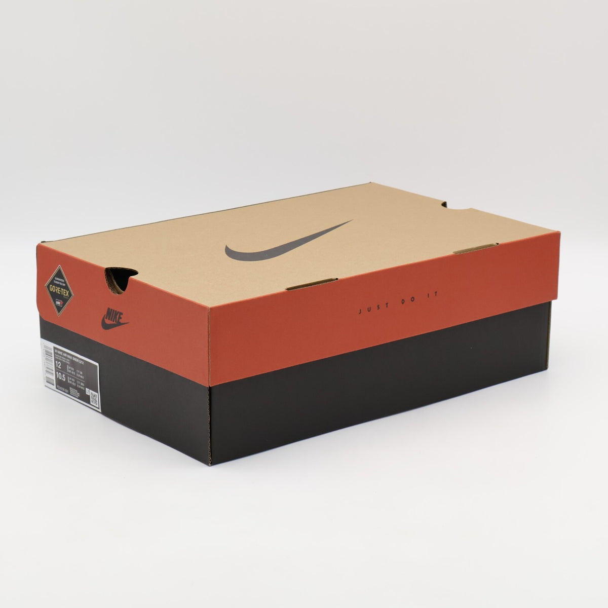FZ4238-001 Nike Air Max SNDR GORE-TEX Black Dark Smoke Grey (Women's)