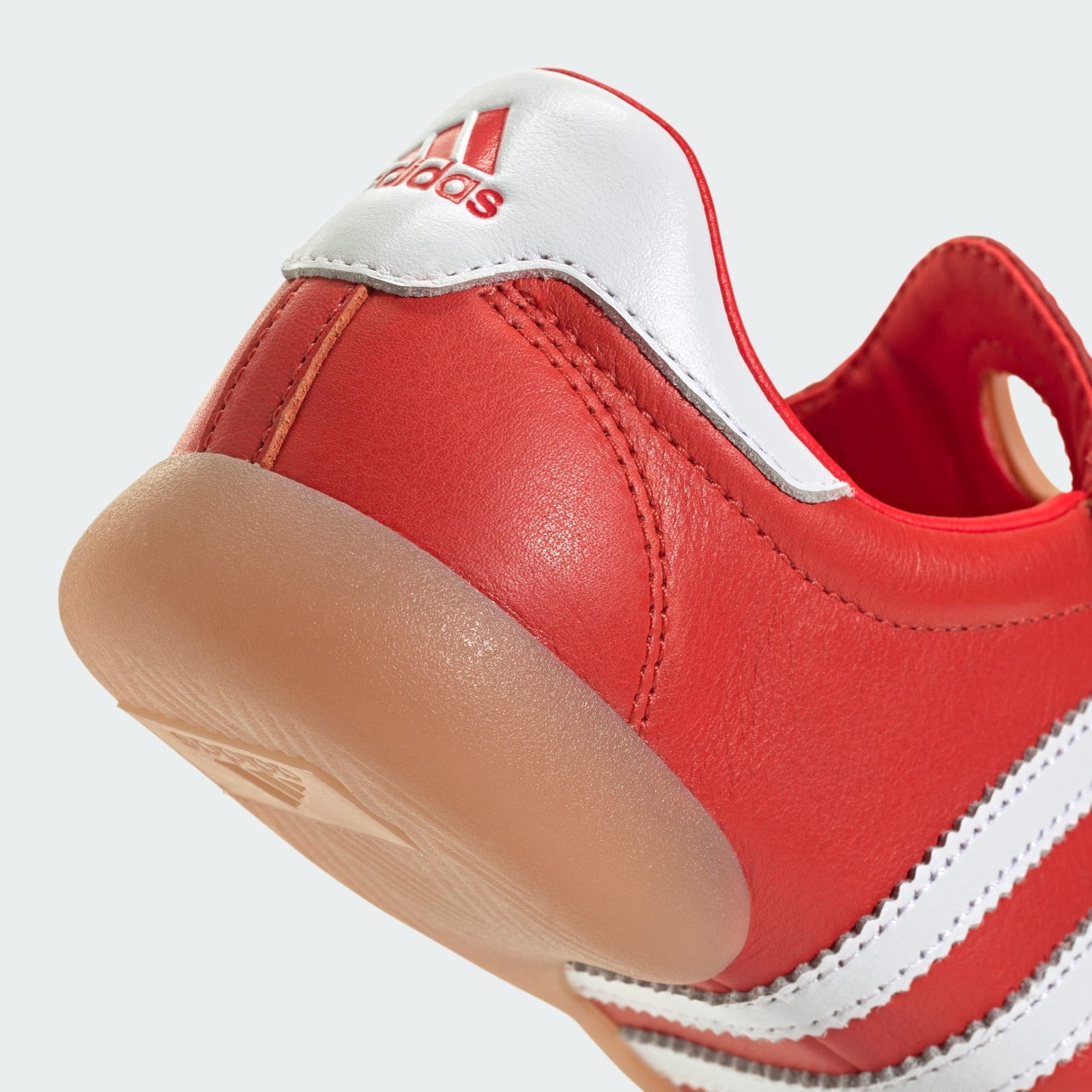 JR2646 adidas Originals Taekwondo Mei Red Cloud White Gum (Women's)