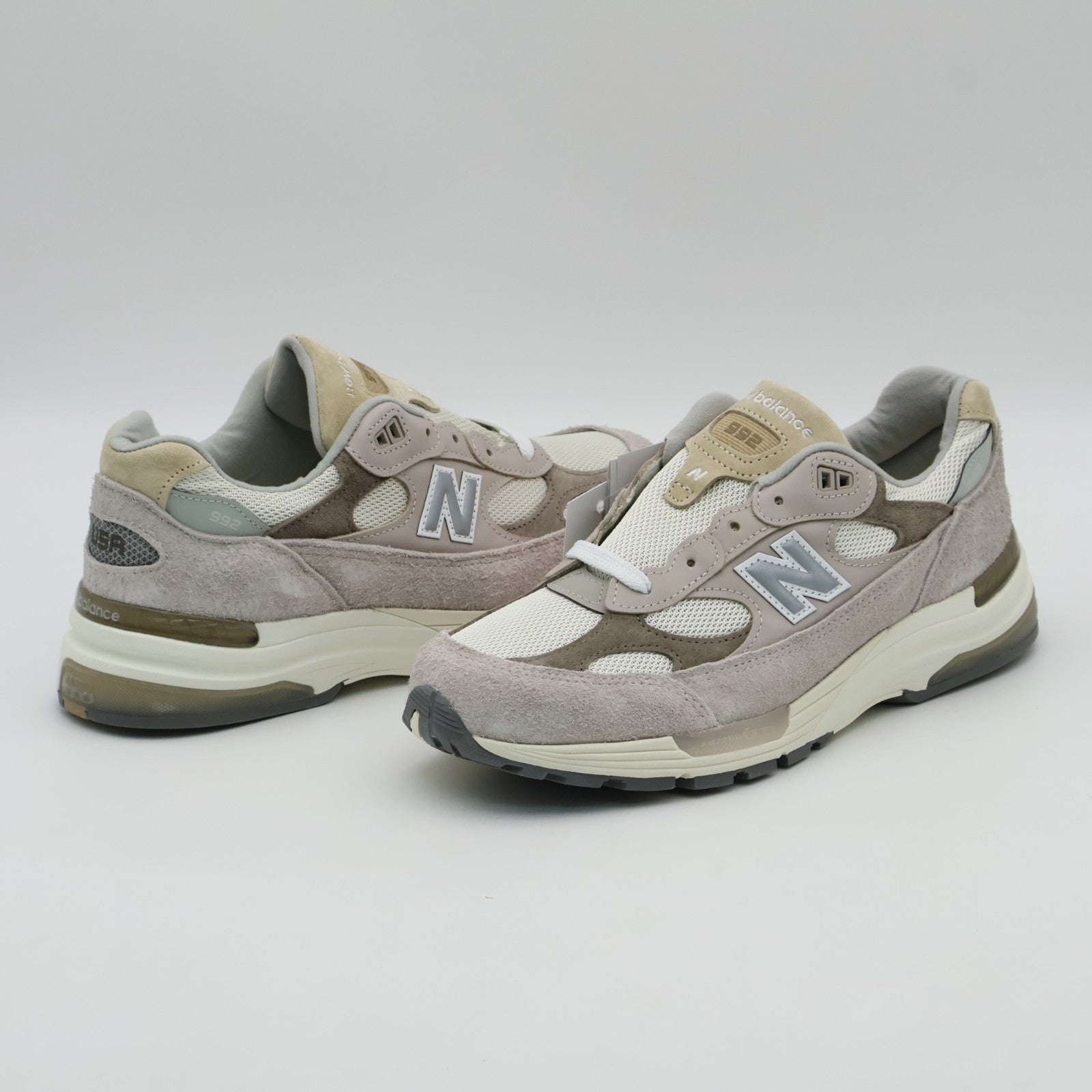 U992MM New Balance 992 Moonrock Mushroom (Men's)