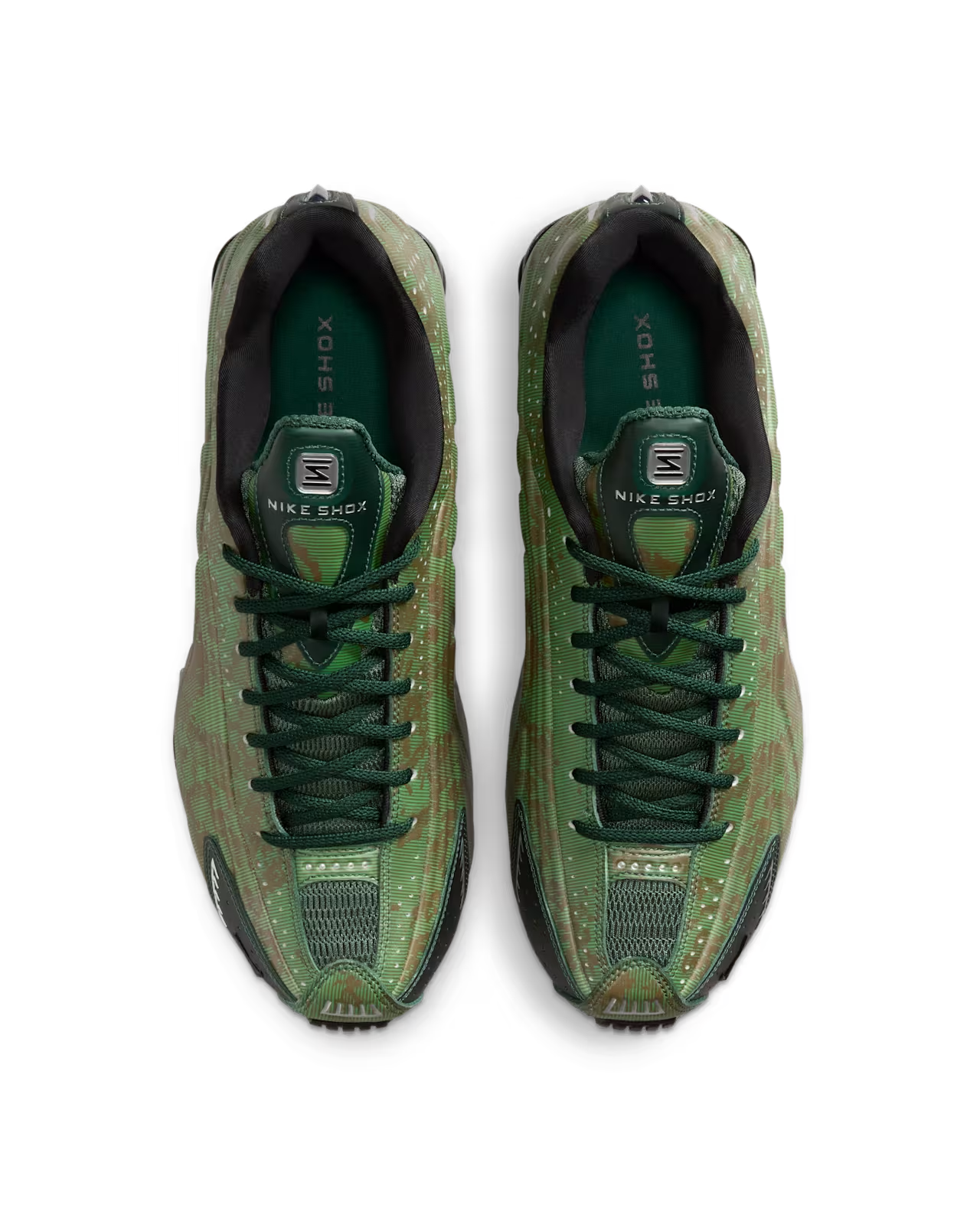 IQ0636-300 Nike Shox R4 Noble Green and Team Kelly Green (Men's)