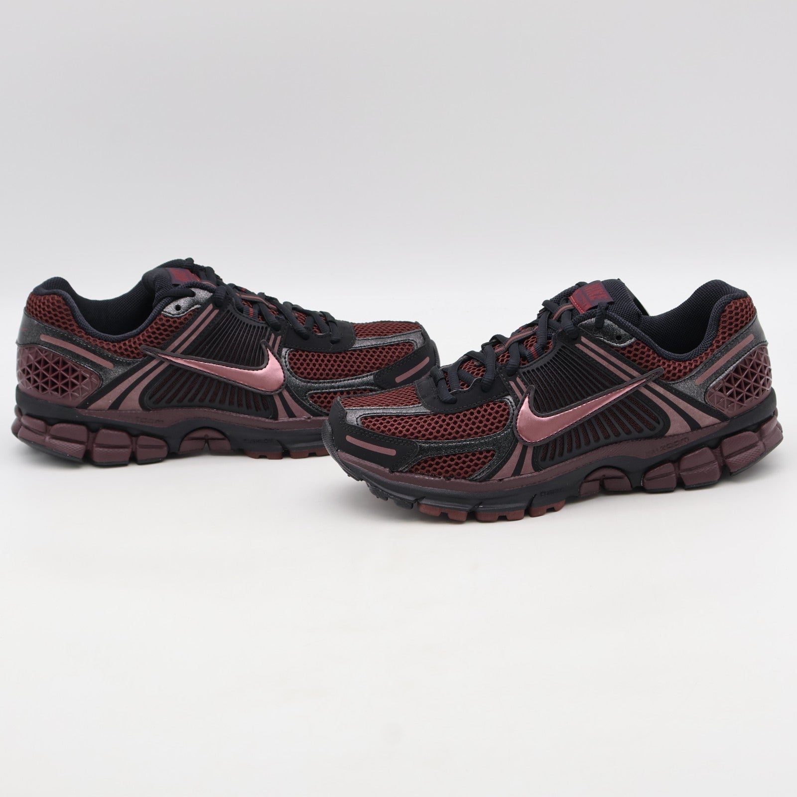 IB8929-002 Nike Zoom Vomero 5 Black Burgundy Crush (Women's)