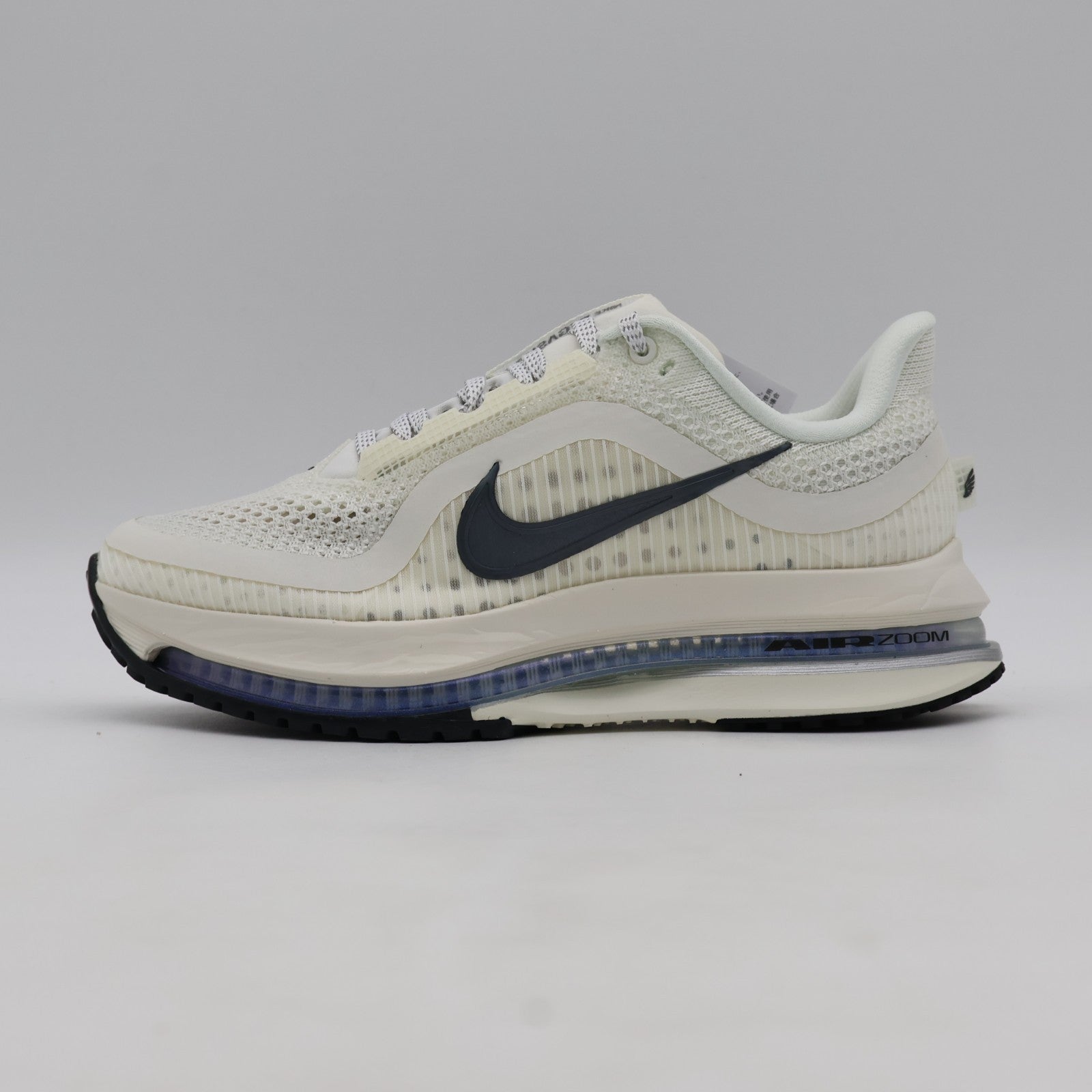 HQ2593-106 Nike Pegasus Premium Sail (Women's)