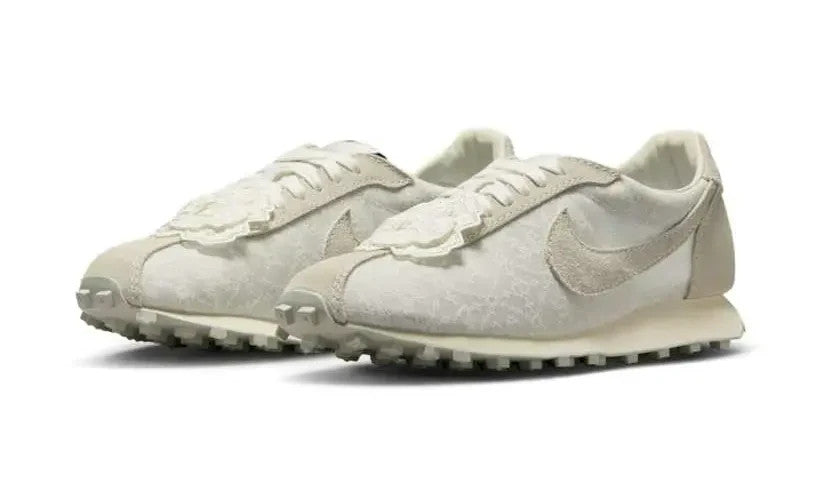 IH7345-001 Nike Women's LD-1000 Soft Pearl Light Bone (Women's)