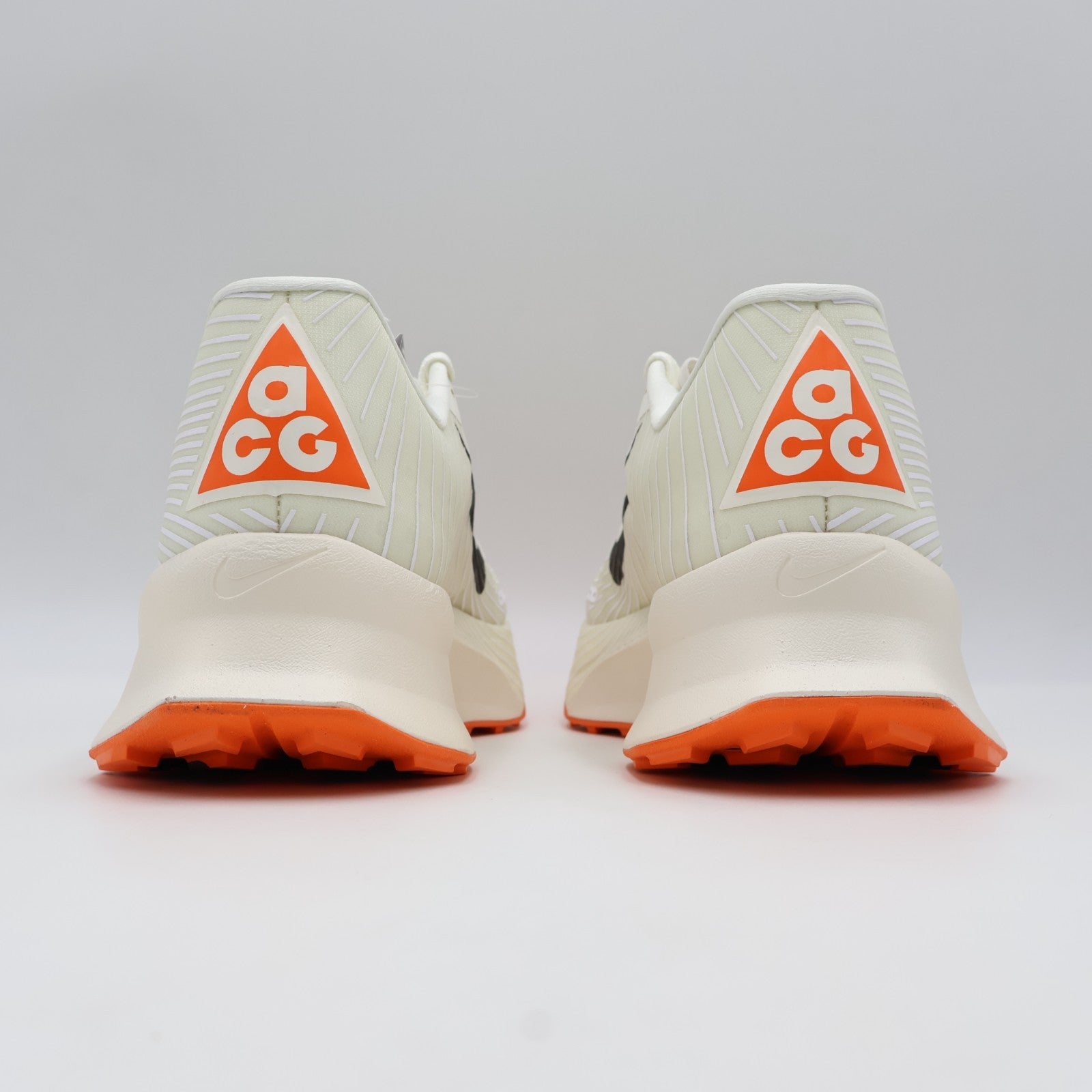 HF5668-101 Nike ACG Ultrafly Trail Sail Safety Orange (Men's)