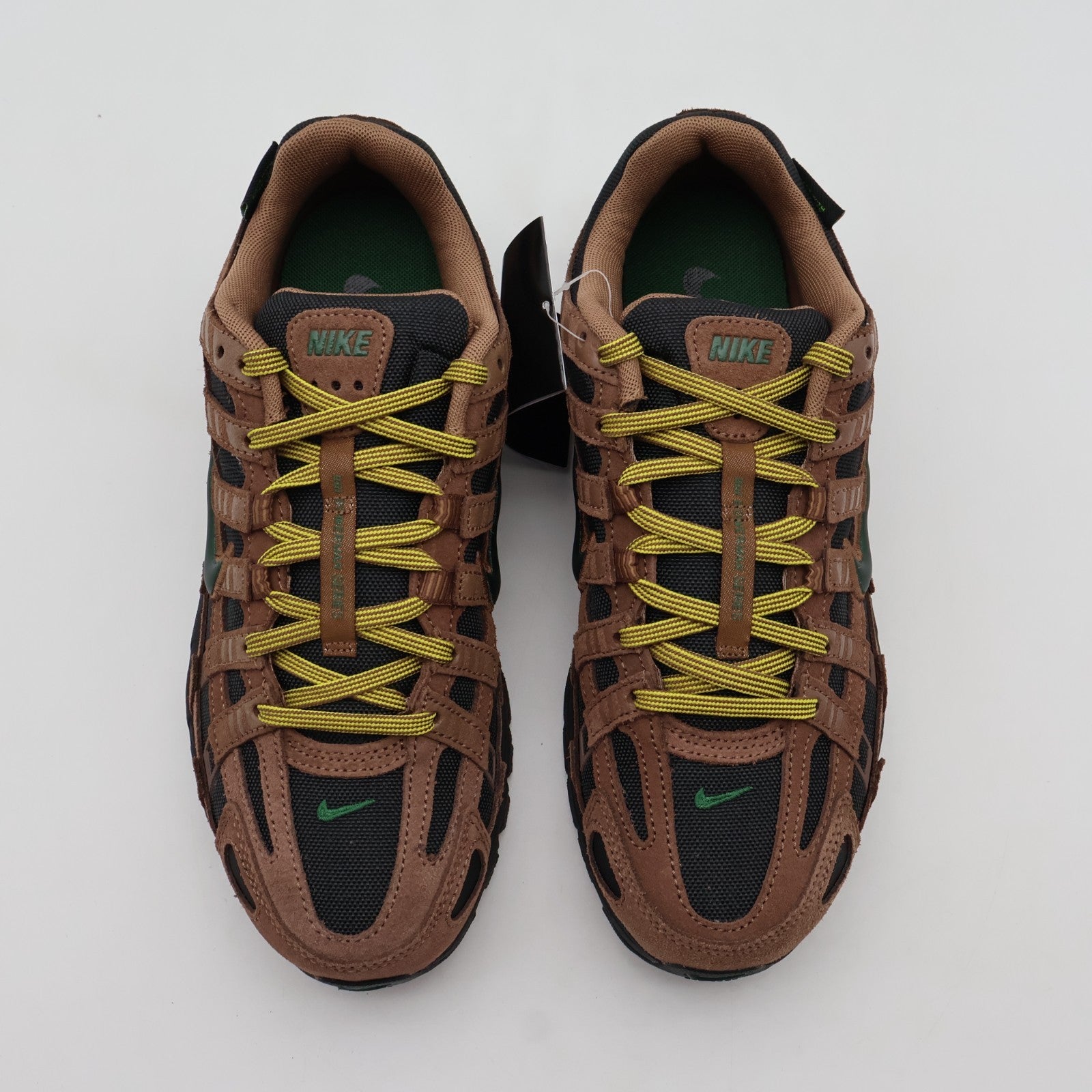 IH0946-200 Nike P-6000 Premium Cordura (Men's)