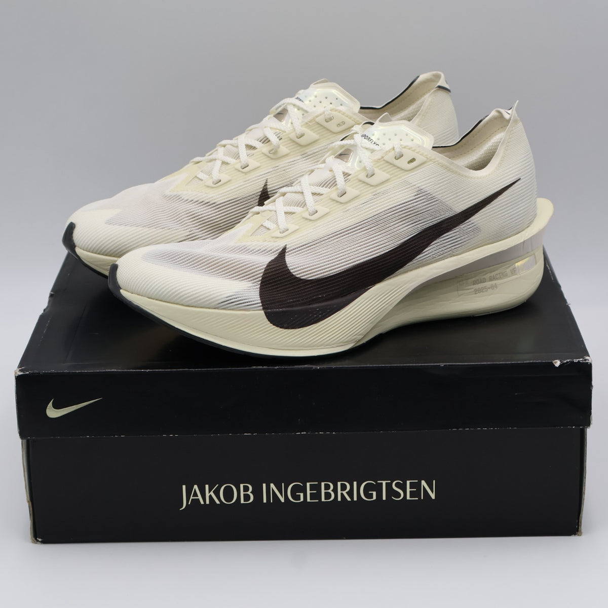HV6107-100 Nike Vaporfly 4 Jakob Ingebrigtsen (Men's)