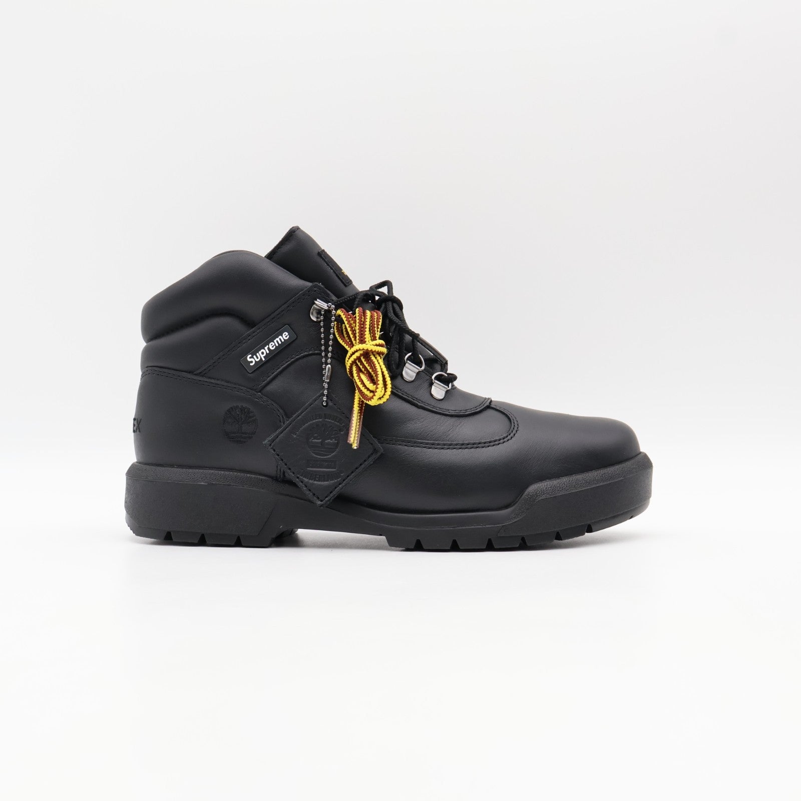 TB0A6FTXW02 Supreme Timberland Field Boot Black FW24 Week13 (Men's)
