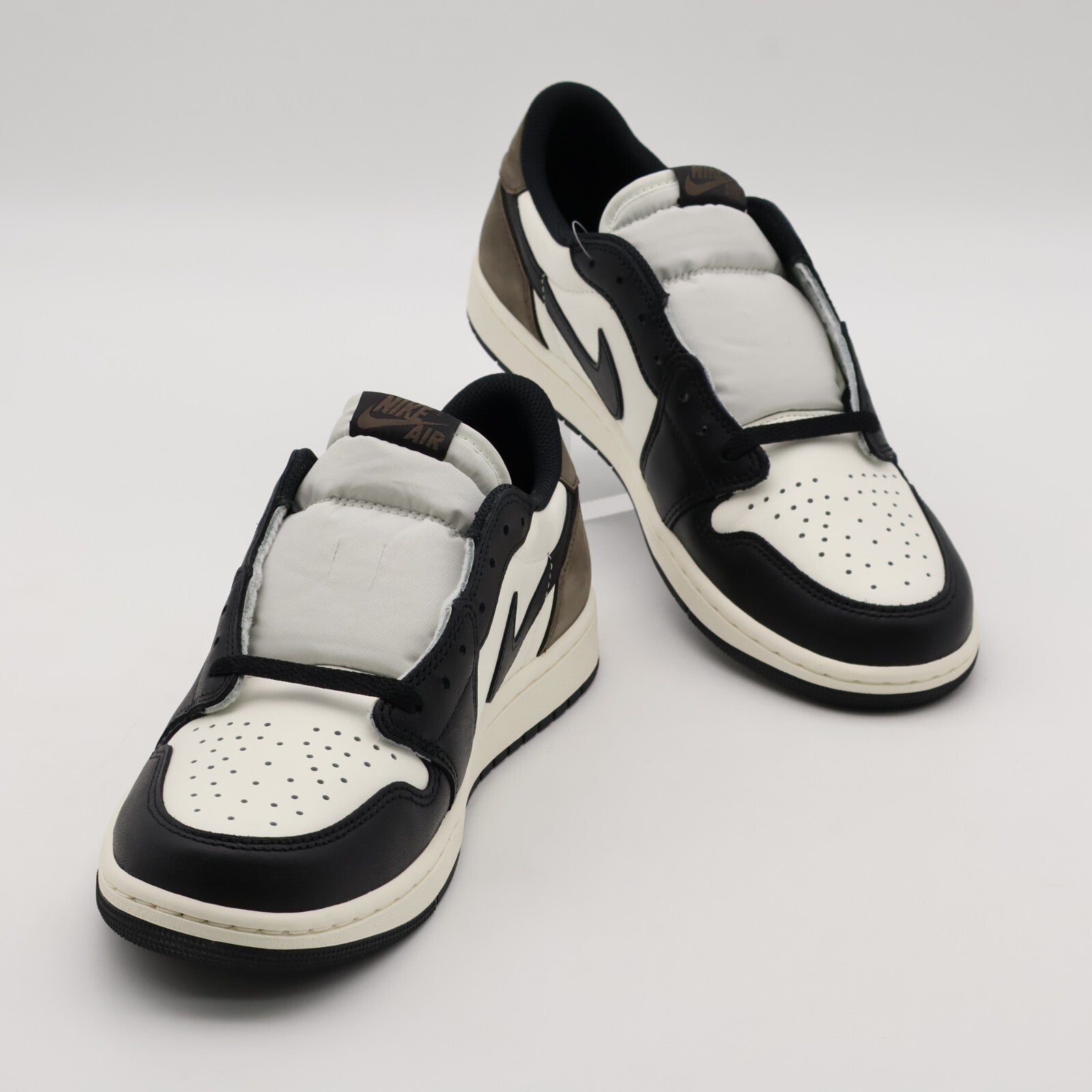 CZ0790-102 Nike Air Jordan 1 Retro Low OG Mocha (Men's)