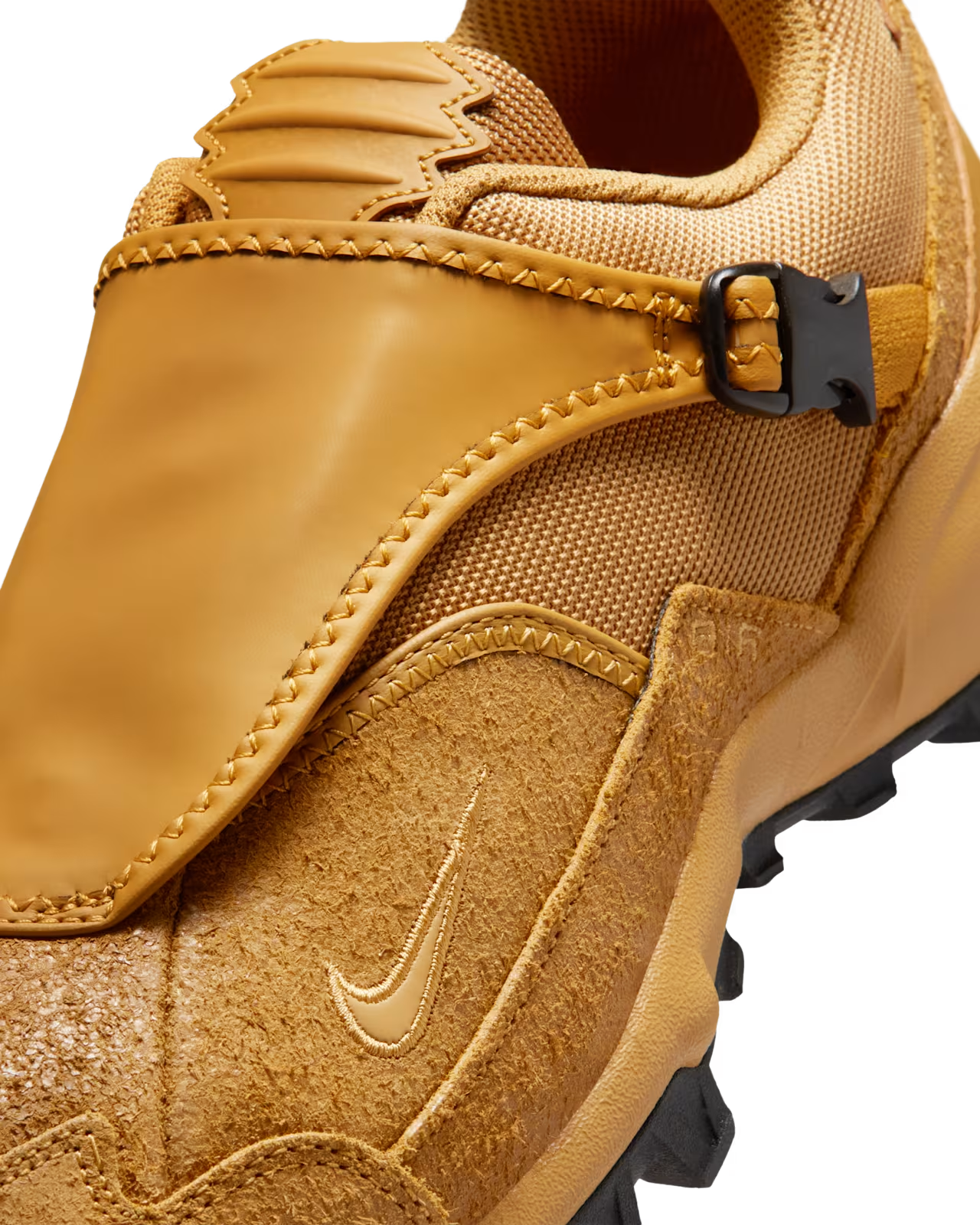 IO4630-700 Nike ACG Air Phassad Golden Harvest (Men's)
