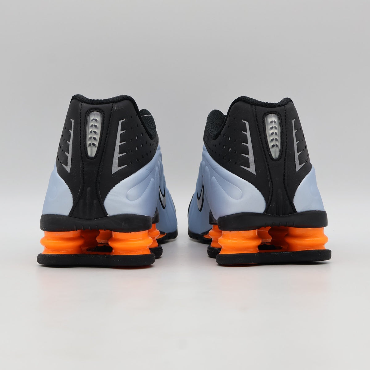 AR3565-401 Nike Shox R4 Blue Tint Total Orange Black Metallic Silver (Women's)
