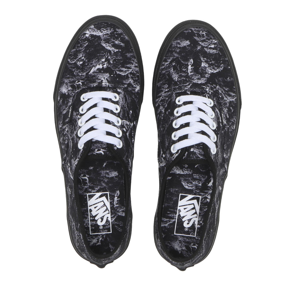 V44CF TRADMANS VANS AUTHENTIC BLACK BLACK (Men's)