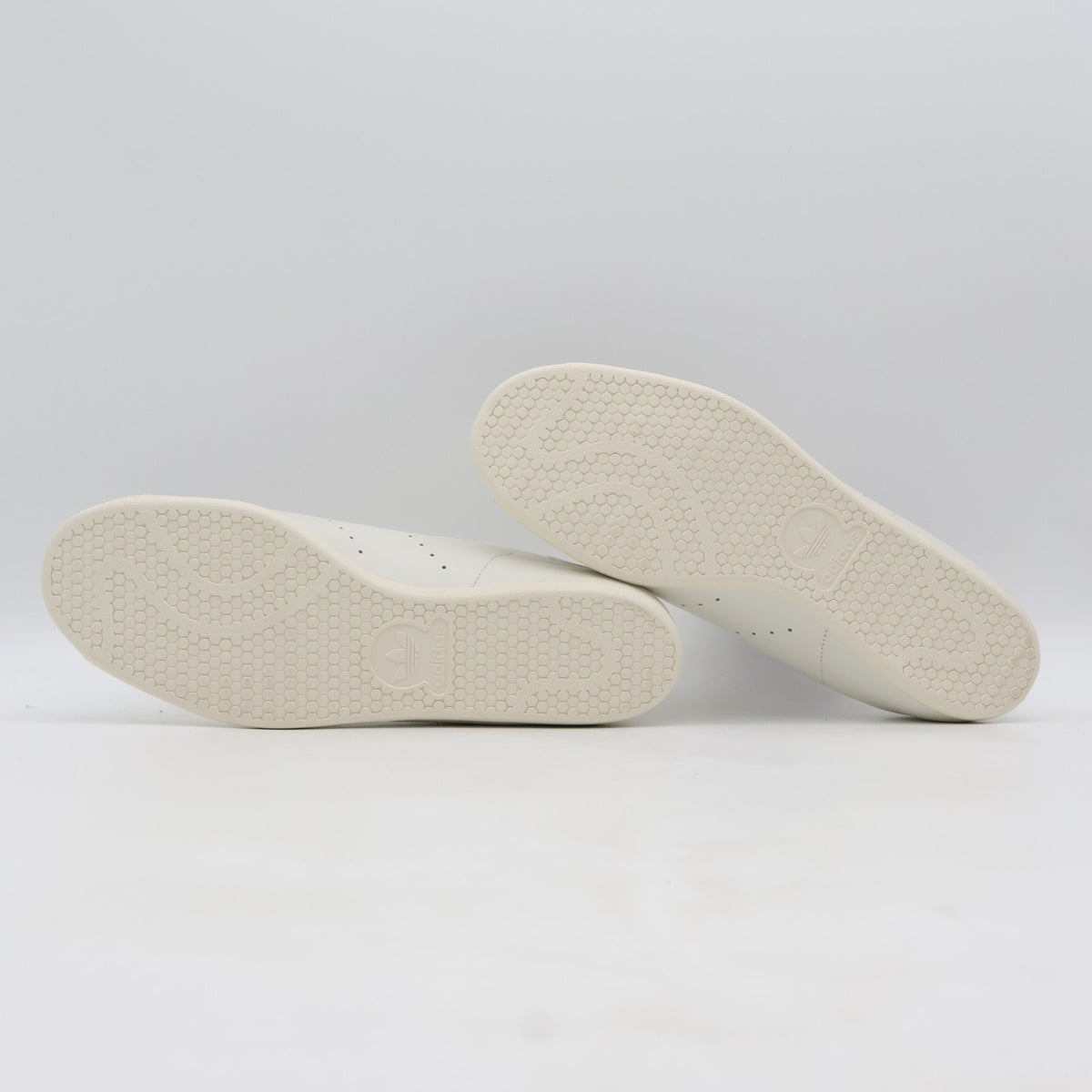 JR5700 adidas Originals Stan Smith Lo Pro Cloud White (Women's)