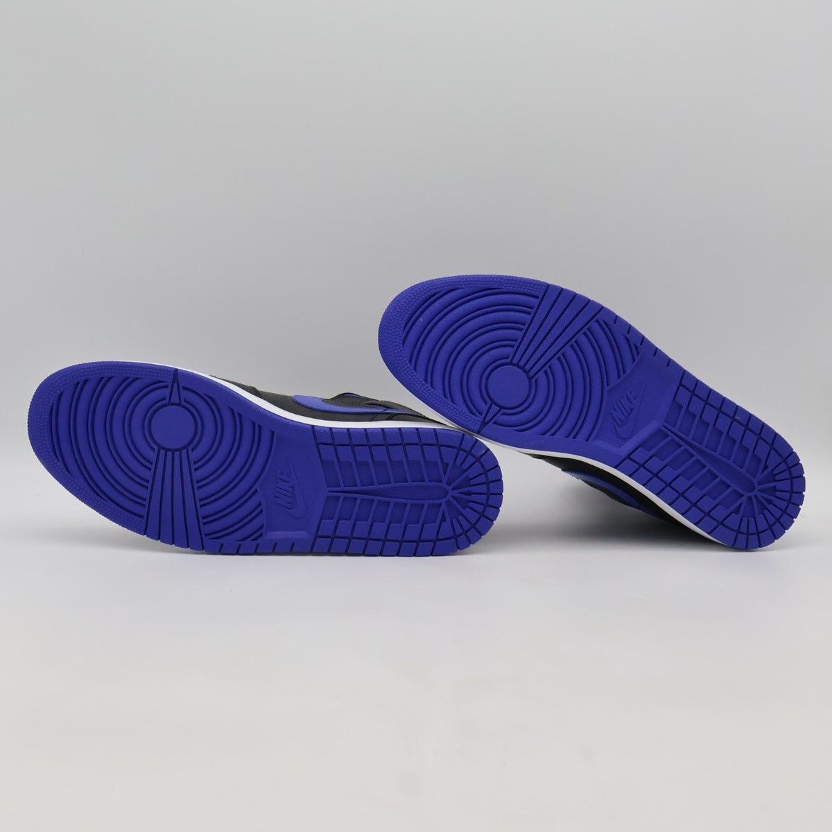 554724-068 NIKE AIR JORDAN 1 MID BLACK BLUE (Men's)