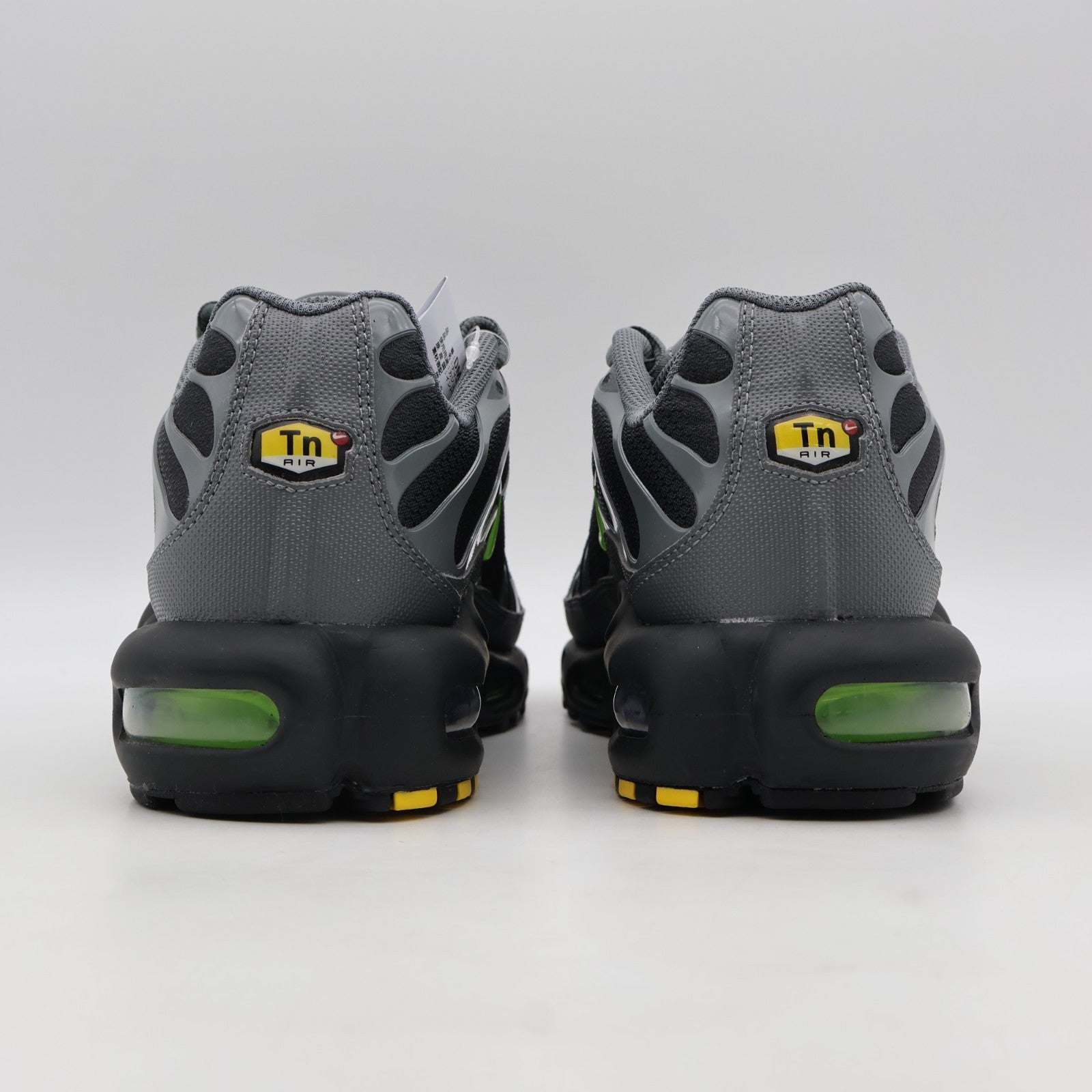 DM0032-026 Nike Air Max Plus Smoke Grey Volt (Men's)