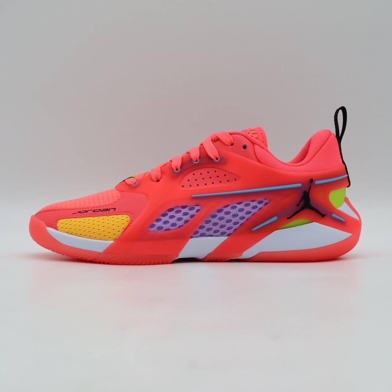 FZ2473-601 Nike  Jordan Heir Series Be Seen (Women's)