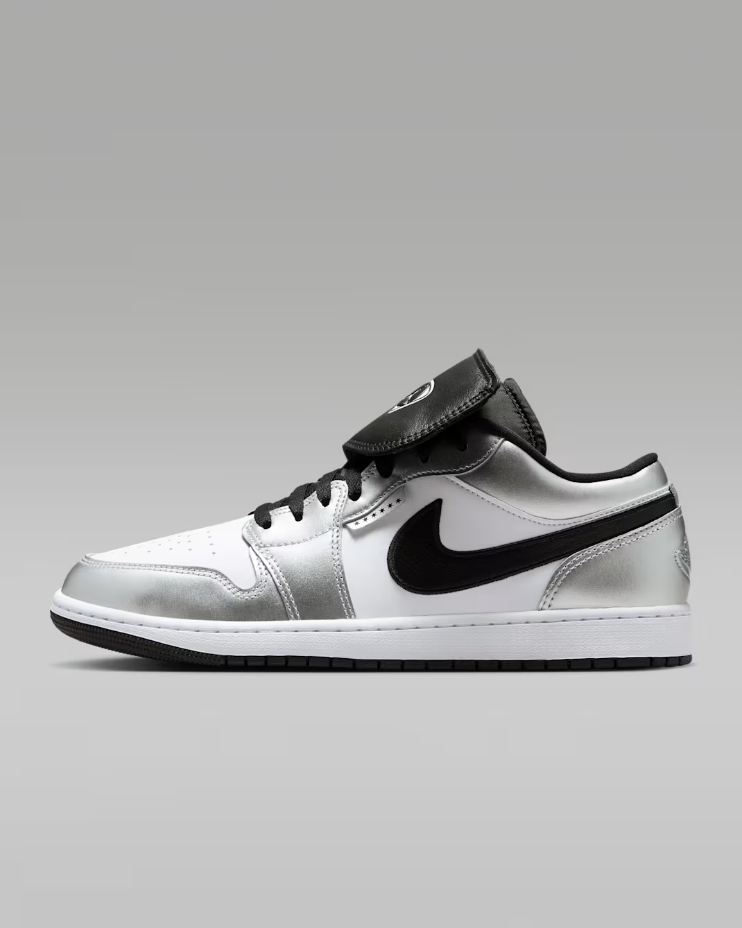 IR2278-100 Nike Air Jordan 1 Low Se White Black Metallic Silver (Men's)