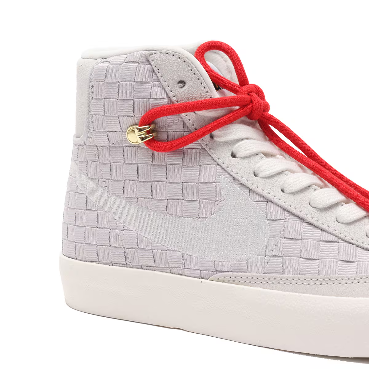 DD5402-078 Nike BLAZER MID 77 "SASHIKO" WHITE (Women's)