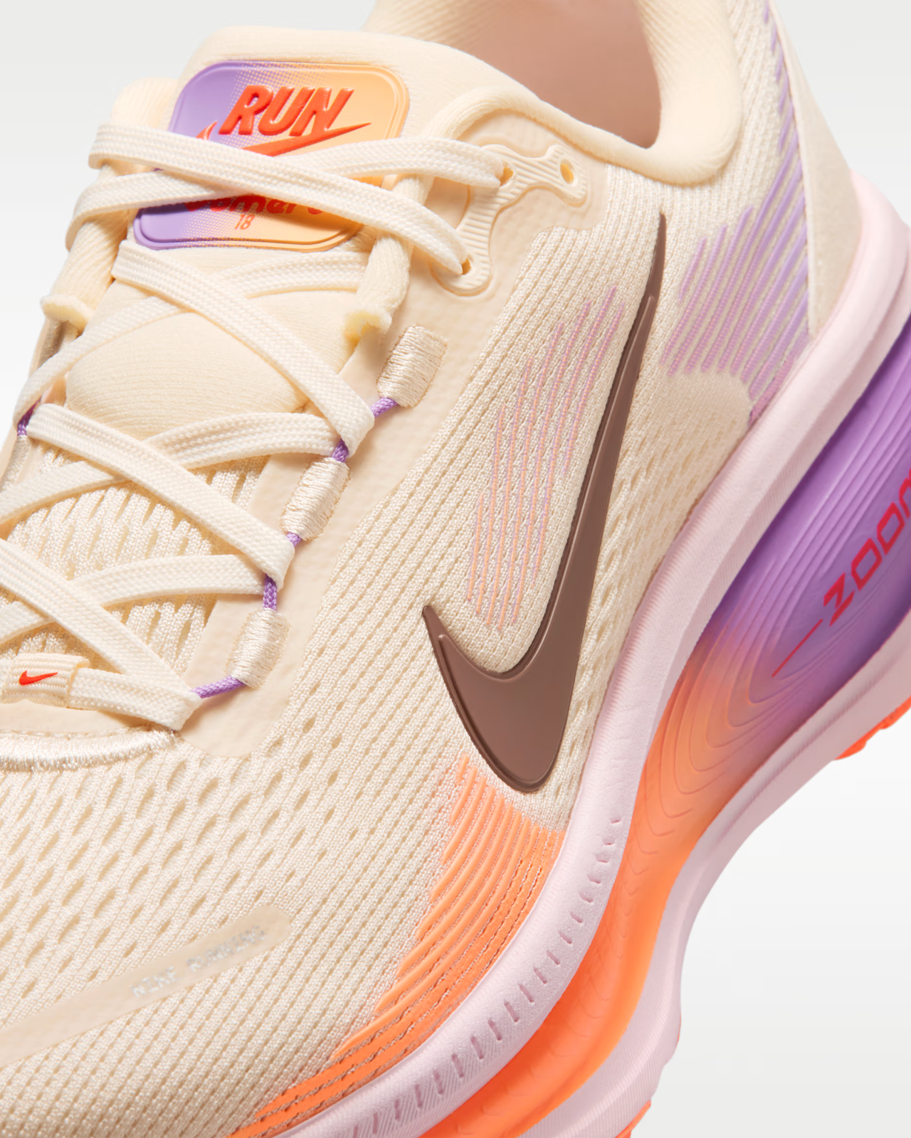 HM6804-113 Nike Vomero 18 "Chalk/Pink Foam/Bright Violet" (Women's)