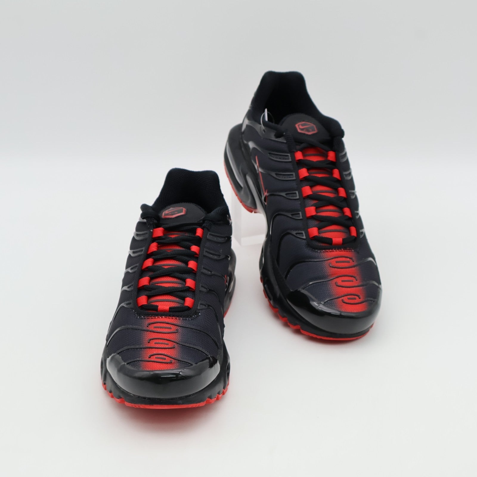 IM4868-010 Nike Air Max Plus Black Red (Men's)