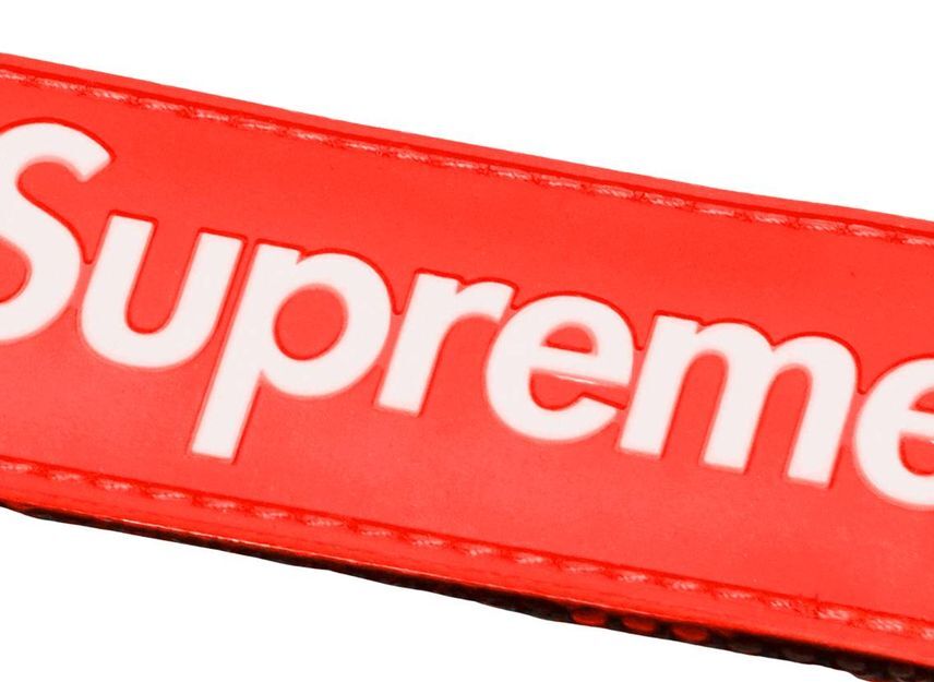 Supreme Webbing Keychain Red (23SS)