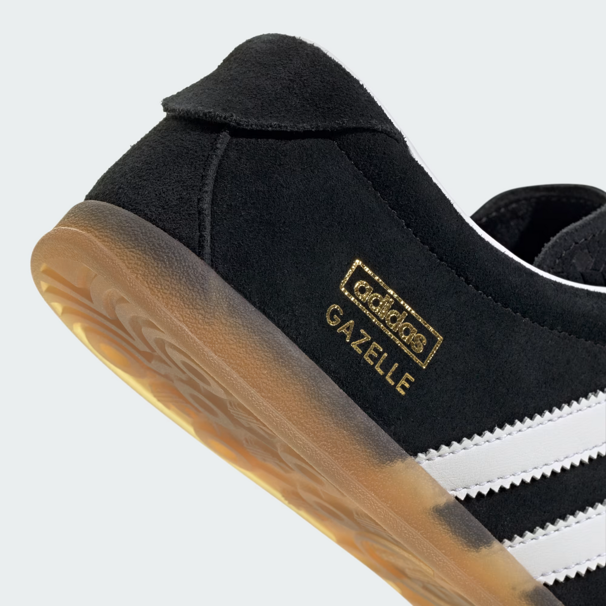 JR8886 adidas Originals Gazelle Low Pro Core Black Cloud White Gum (Men's)