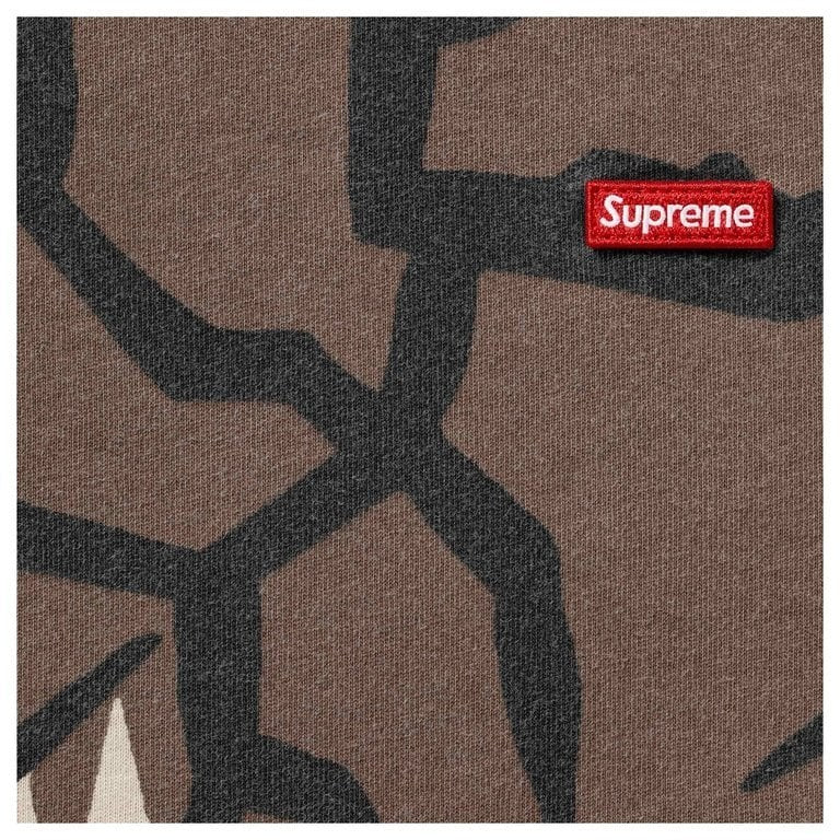 Supreme Small Box Tee Predator Camo (26FW)