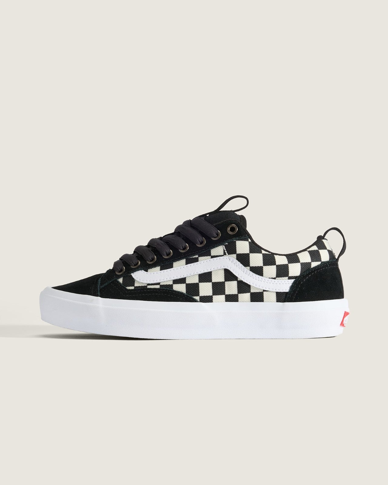 VN000D5RY28 Vans Skate Old Skool 36+ Black White (Men's)