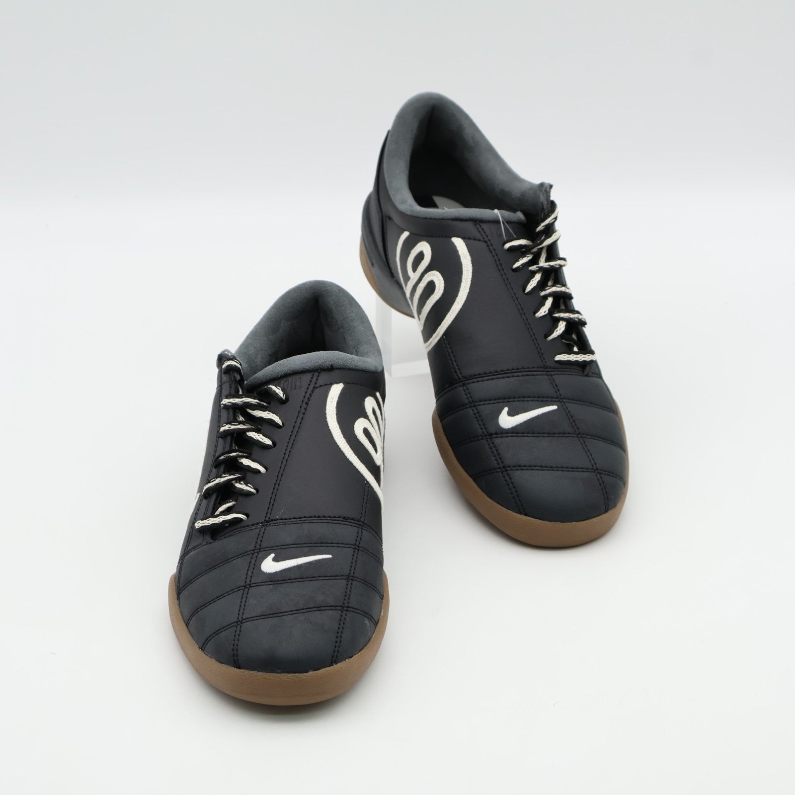 IH2314-002 Nike Total 90 III SP Black Gum (Women's)