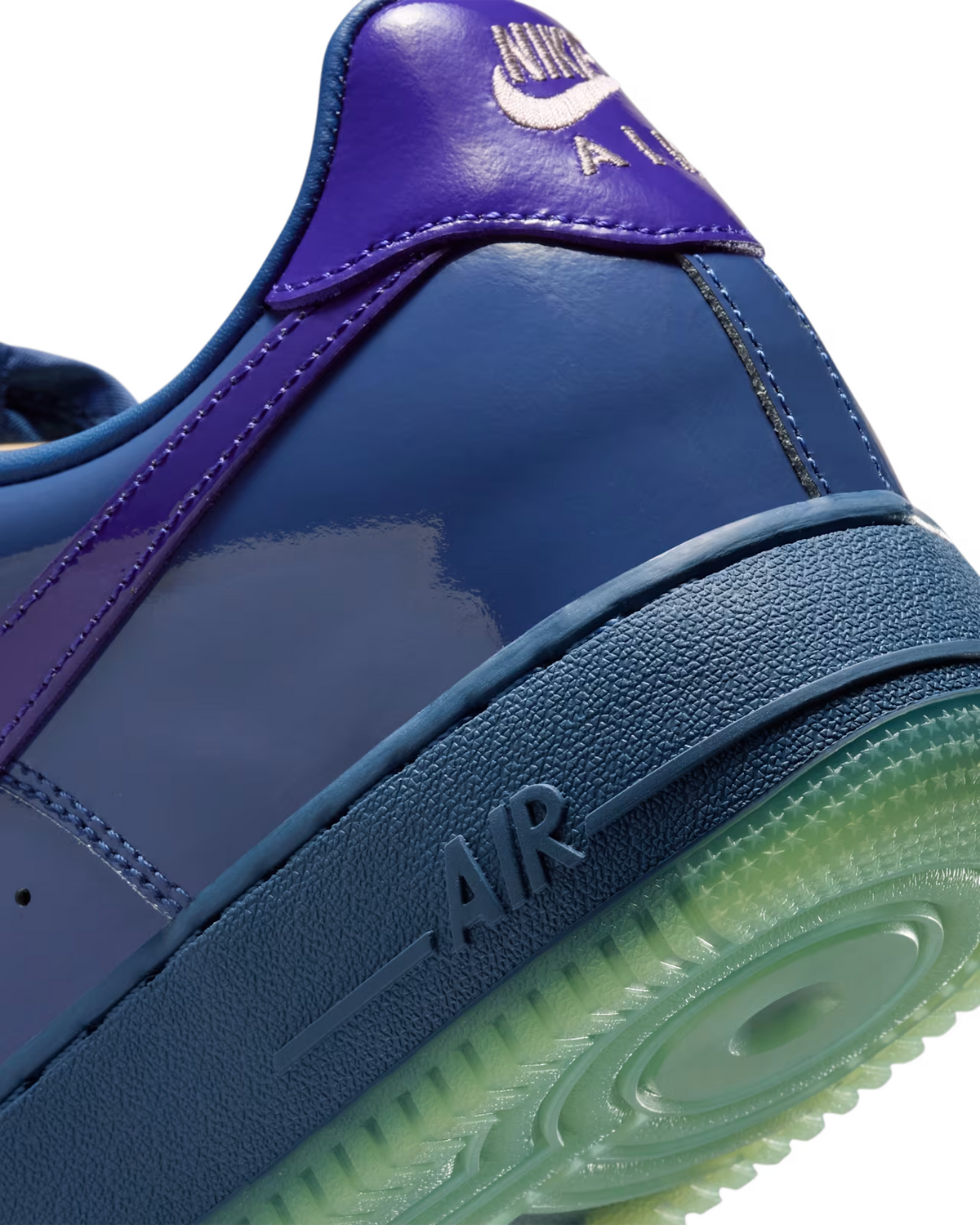 IO4489-400 Nike Air Force 1 Low Patent Leather Mystic Navy Grape Ice (Men's)