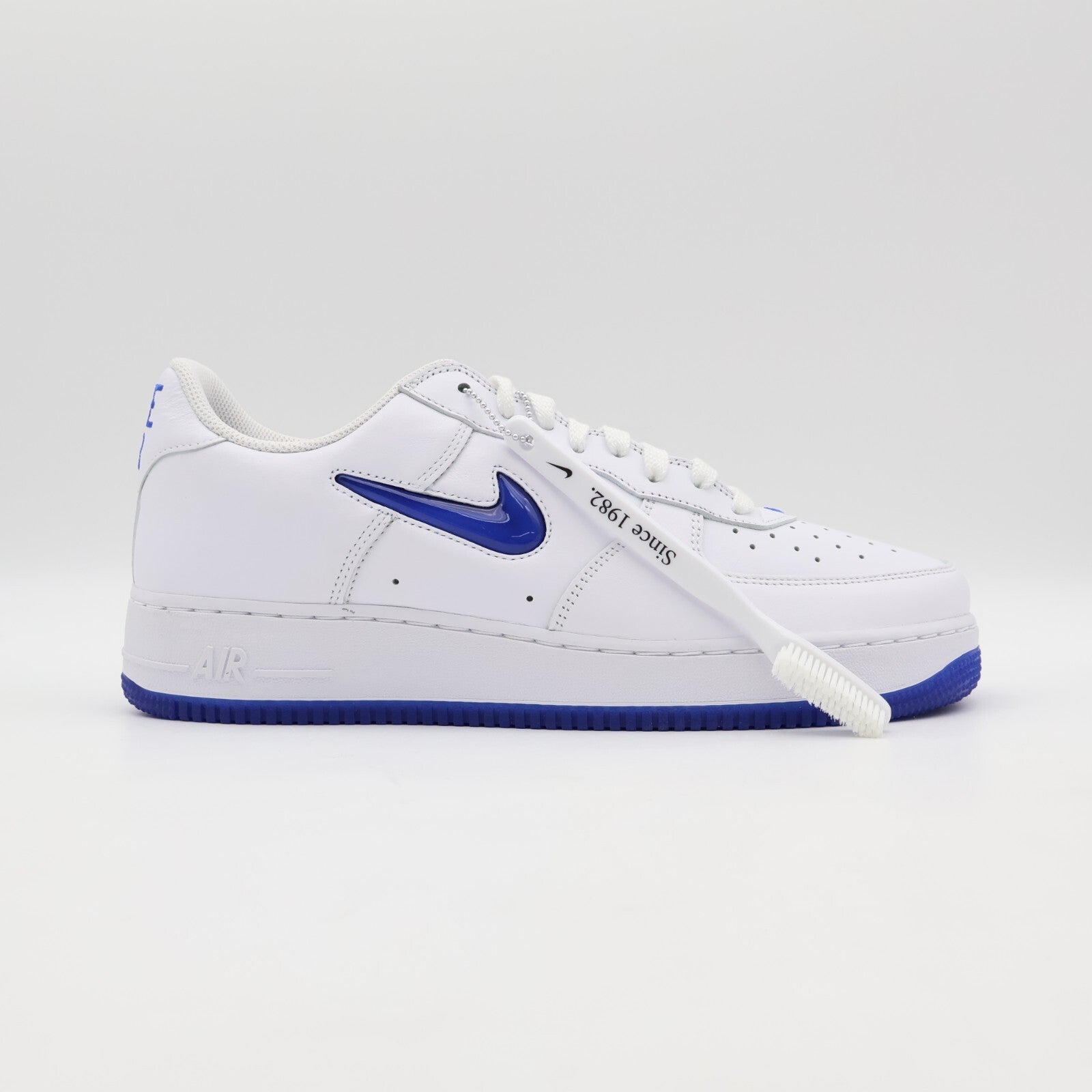 FN5924-102 Nike Air Force 1 Low Retro Color of the Month Royal Jewel